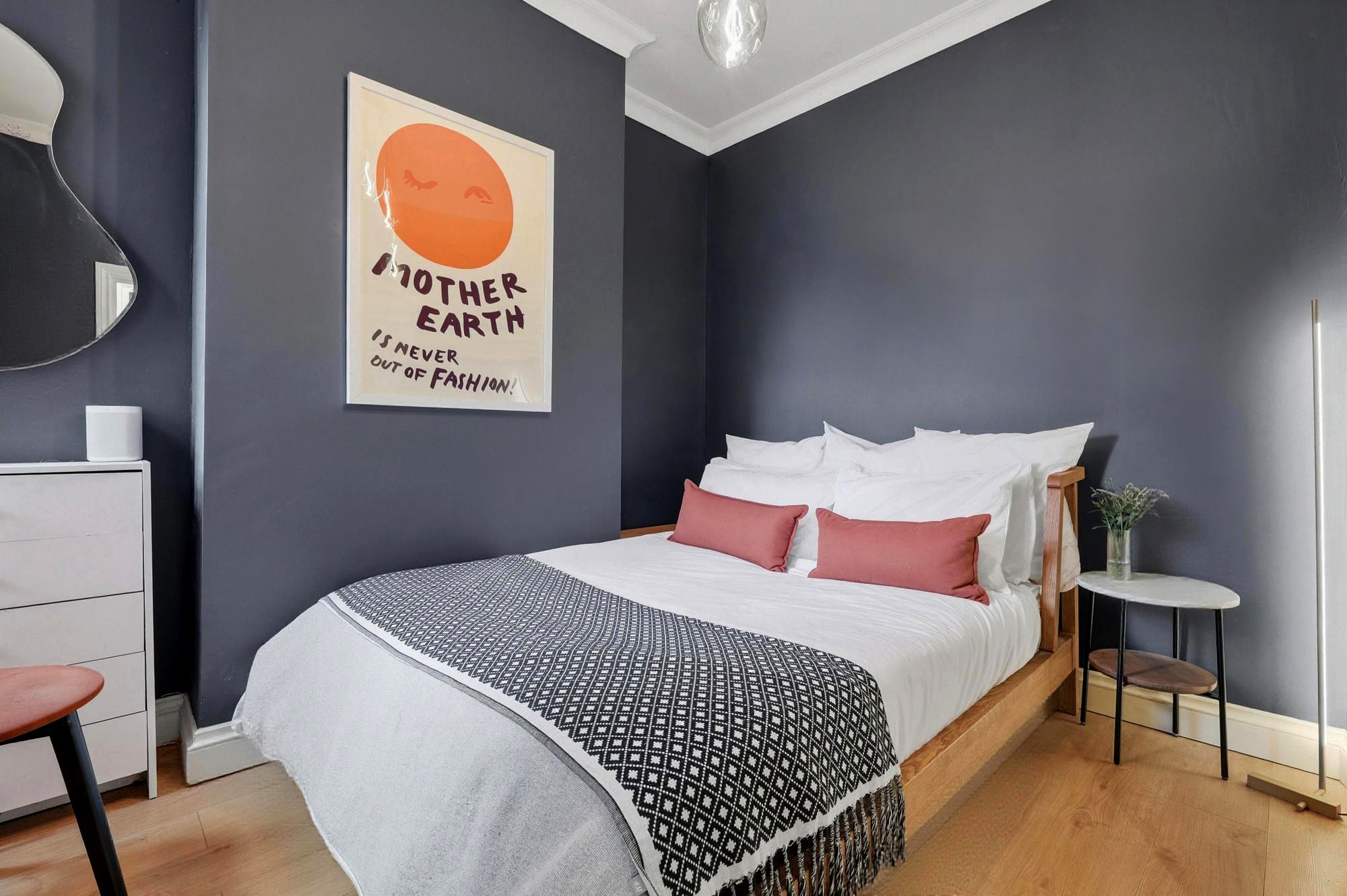 1 bed flat for sale in Leasowes Road, Leyton, E10 14