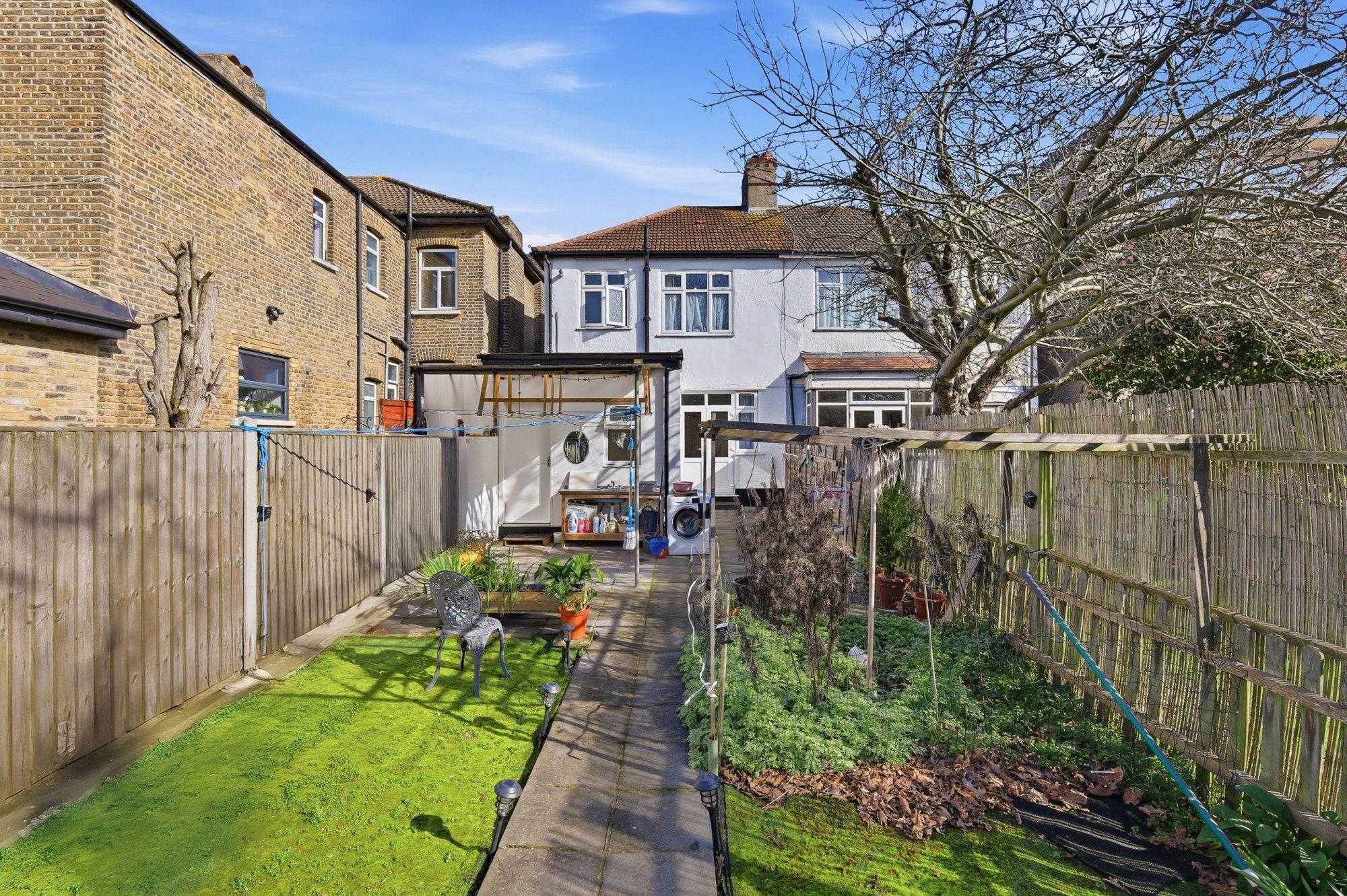 3 bed mid-terraced house for sale in Vicarage Road, Leyton, E10  - Property Image 17