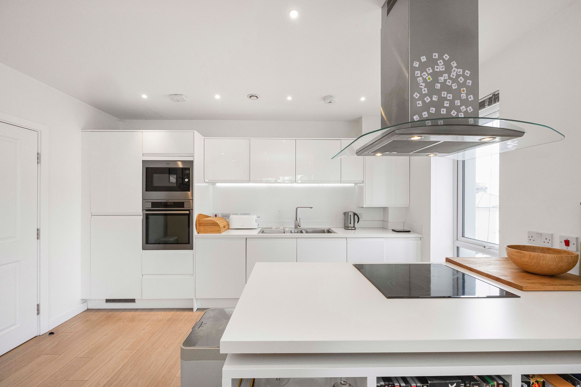 2 bed apartment for sale in Locke House, High Road Leyton, Leyton  - Property Image 5