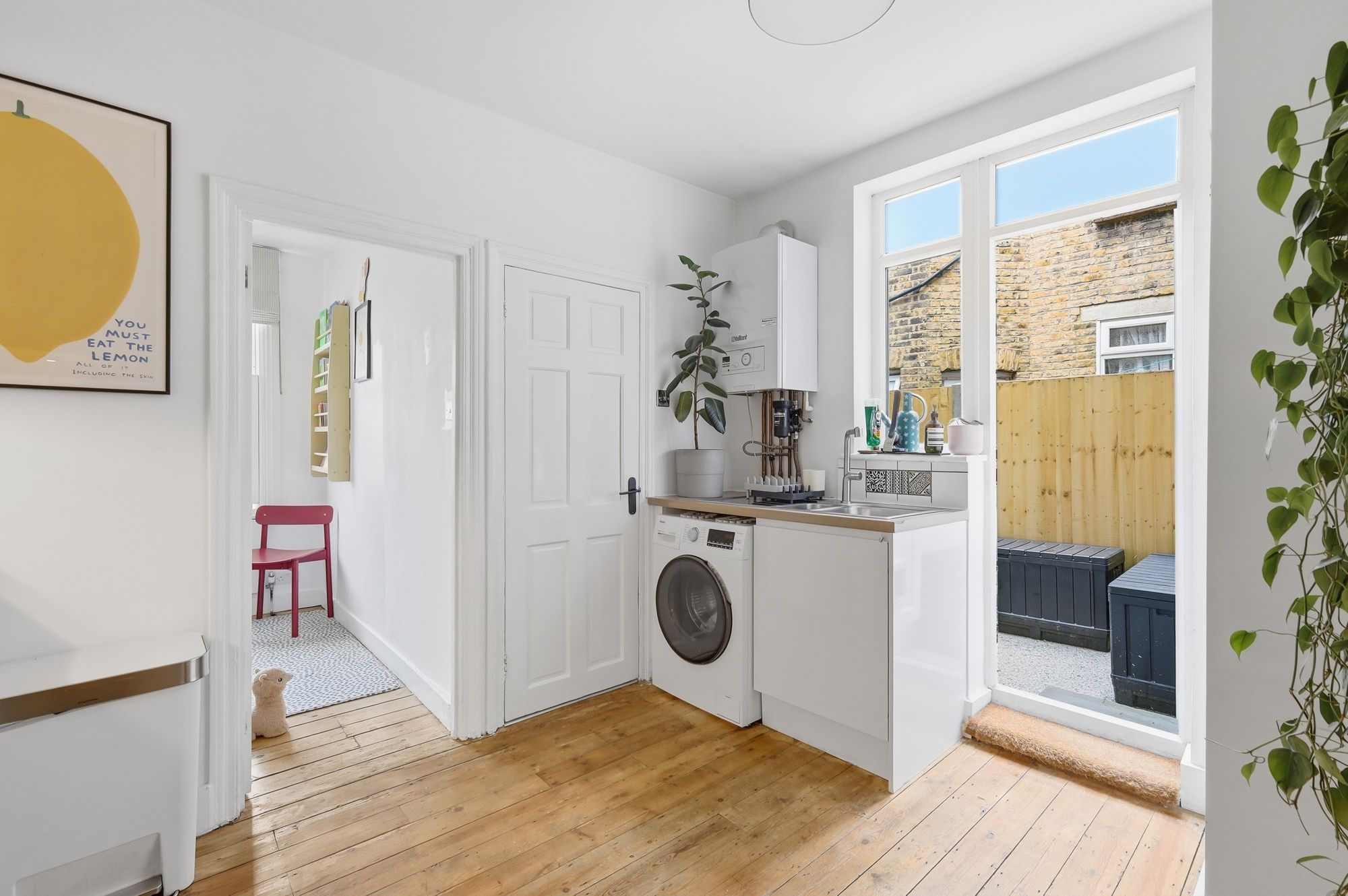 2 bed flat for sale in Murchison Road, Leyton, E10 12