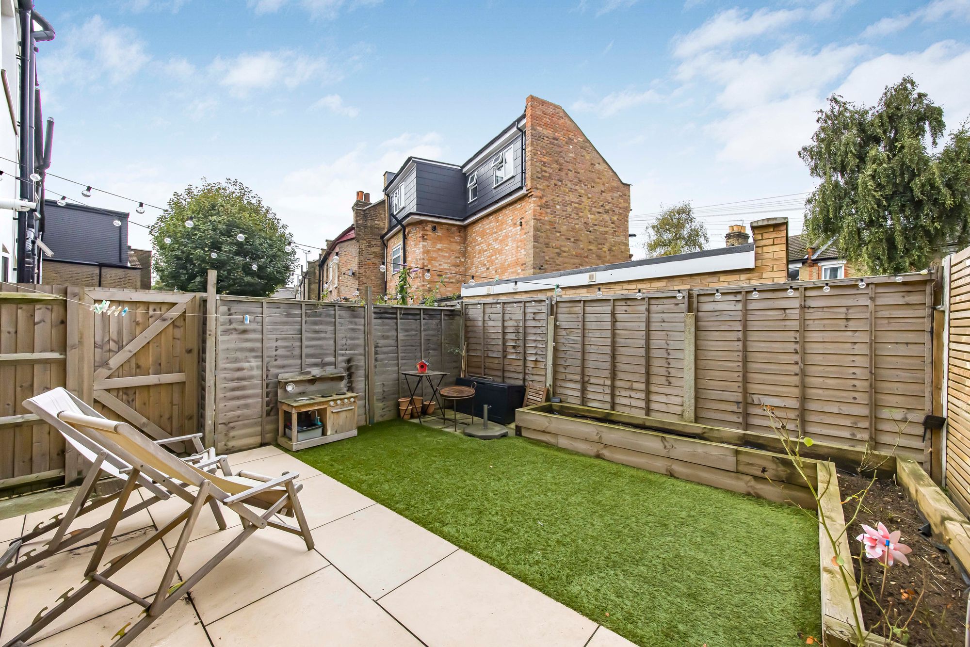 2 bed end of terrace house for sale in Morley Road, Leyton, E10 12