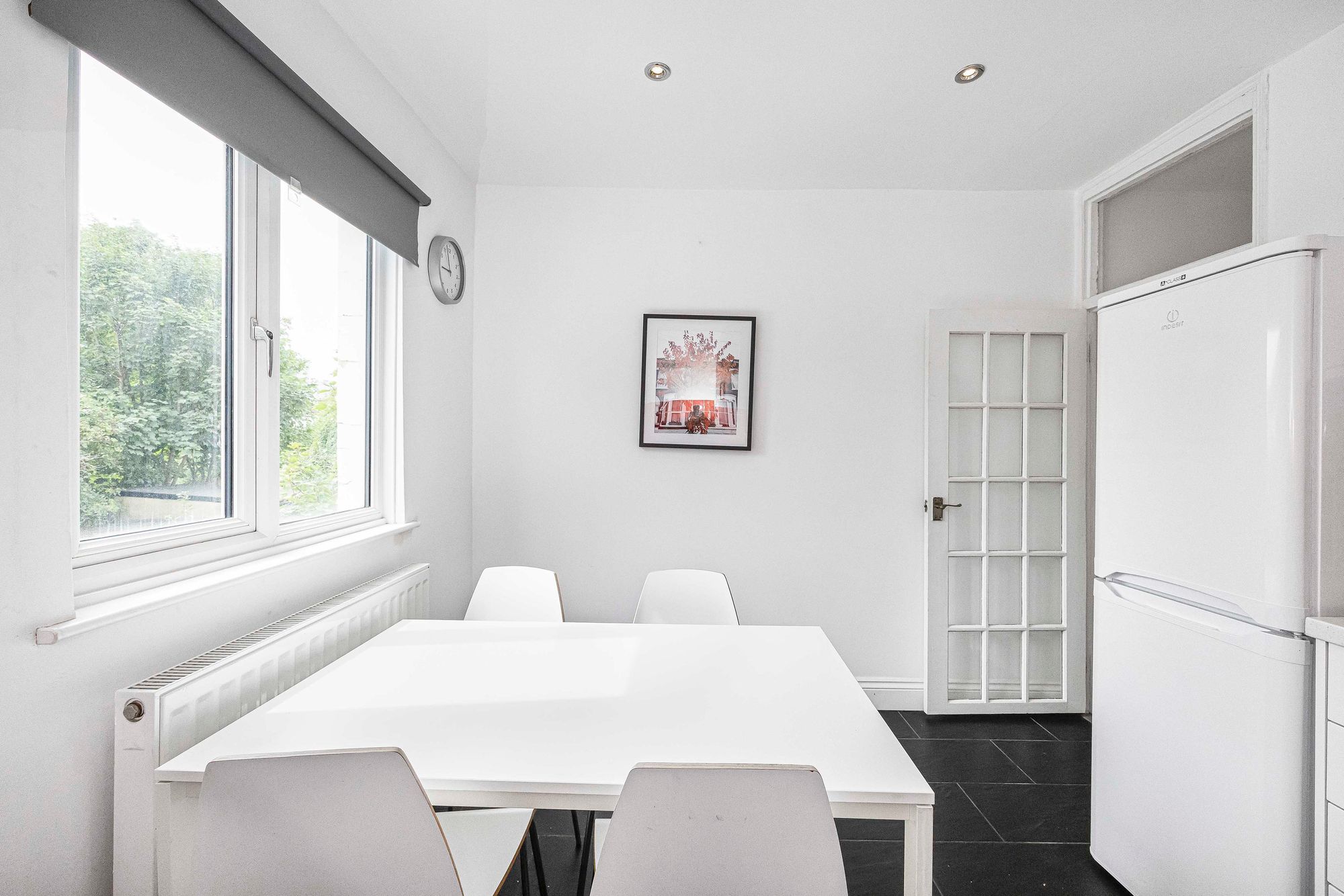 2 bed flat for sale in Leslie Road, Leytonstone, E11  - Property Image 12