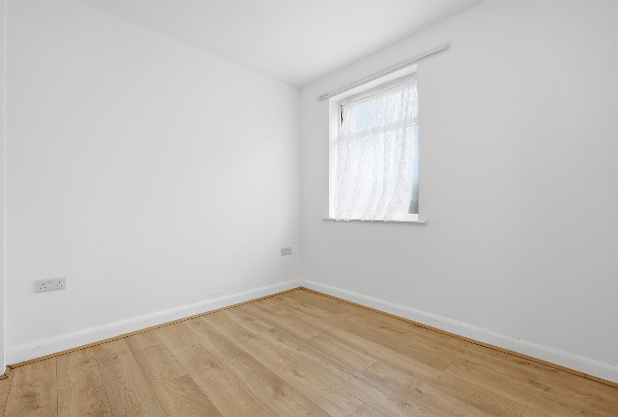 2 bed semi-detached house for sale in Cheriton Avenue, Ilford, IG5 8