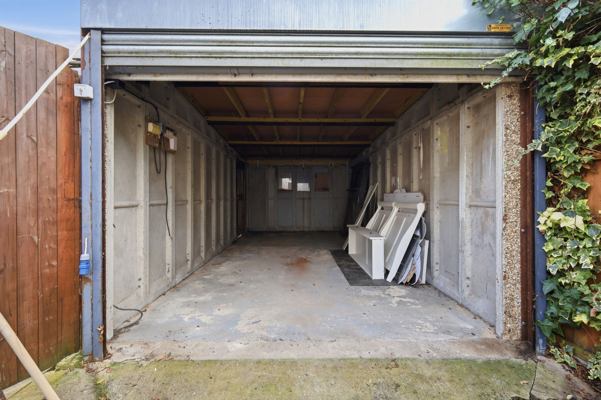 2 bed semi-detached house for sale in Cheriton Avenue, Ilford, IG5  - Property Image 16