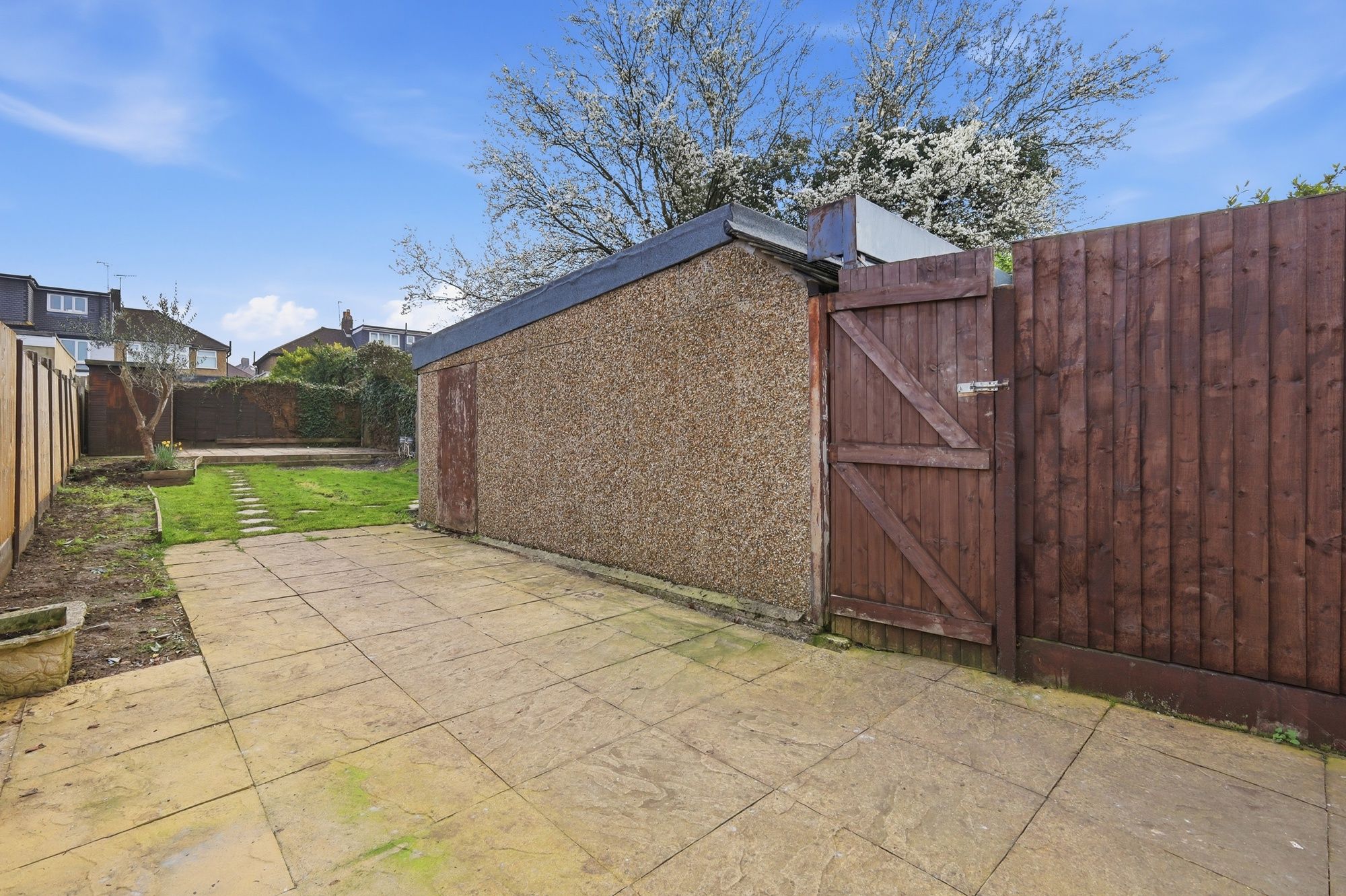 2 bed semi-detached house for sale in Cheriton Avenue, Ilford, IG5 16