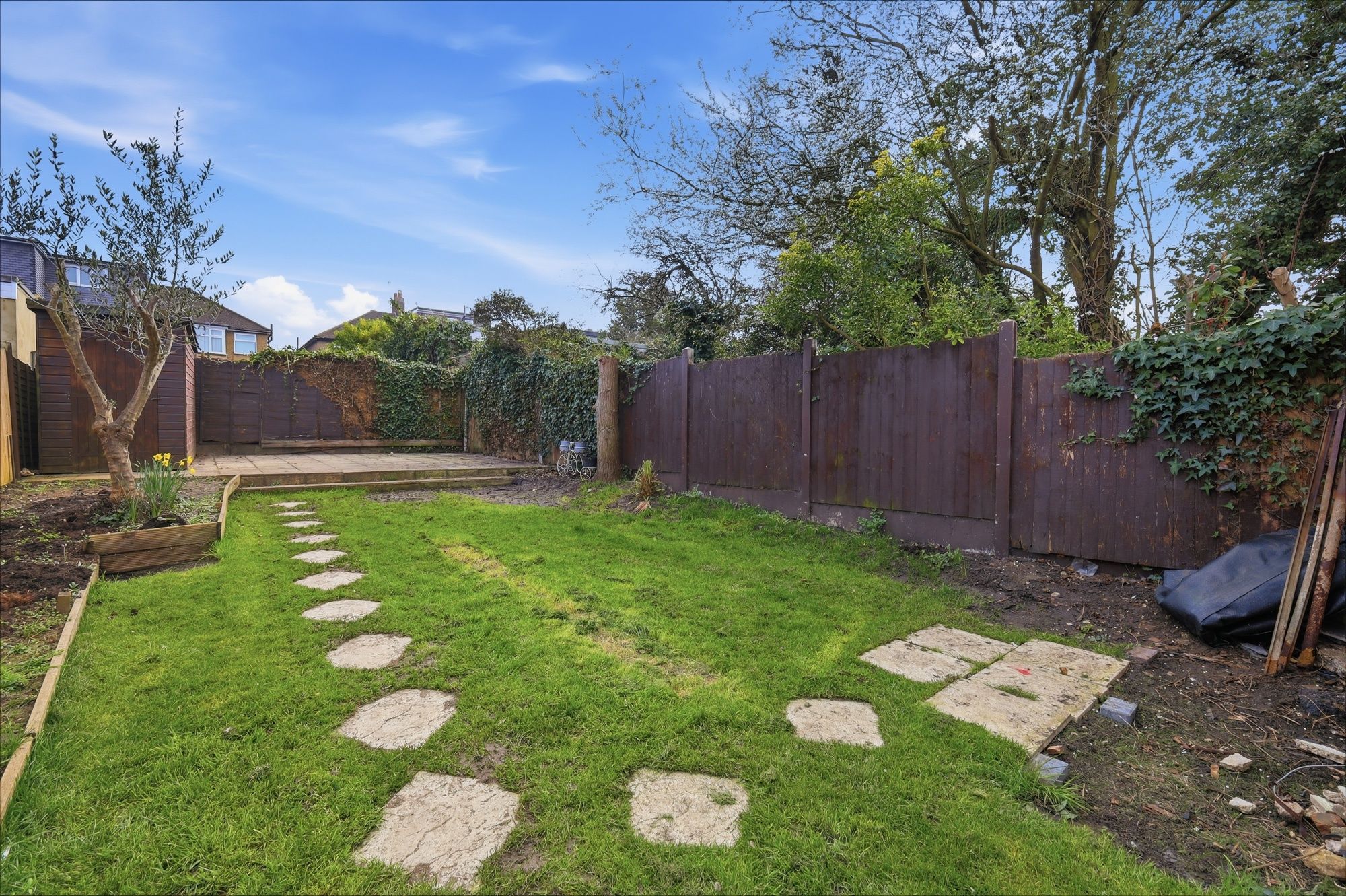 2 bed semi-detached house for sale in Cheriton Avenue, Ilford, IG5  - Property Image 19