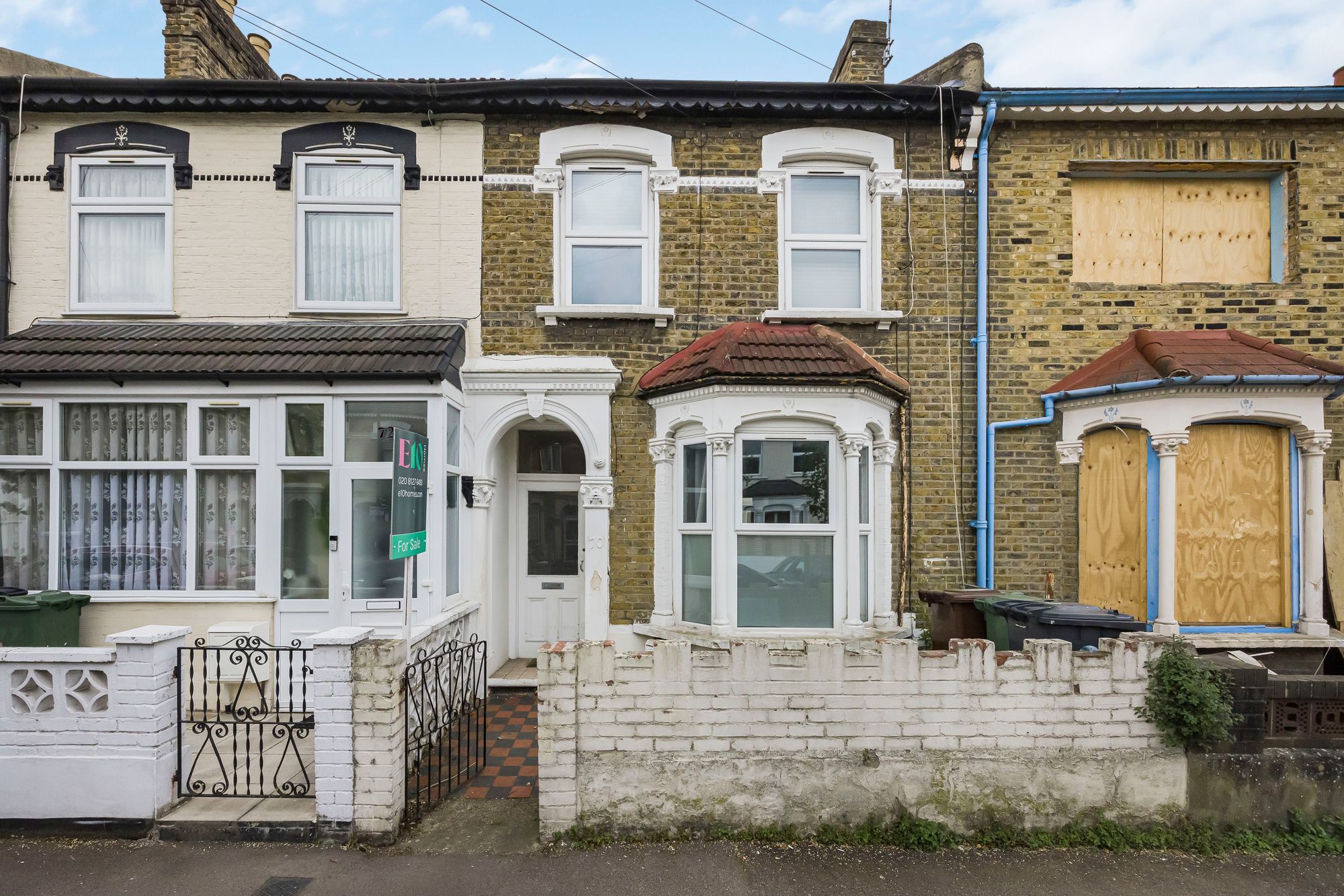 3 bed mid-terraced house for sale in St. Georges Road, Leyton, E10  - Property Image 1