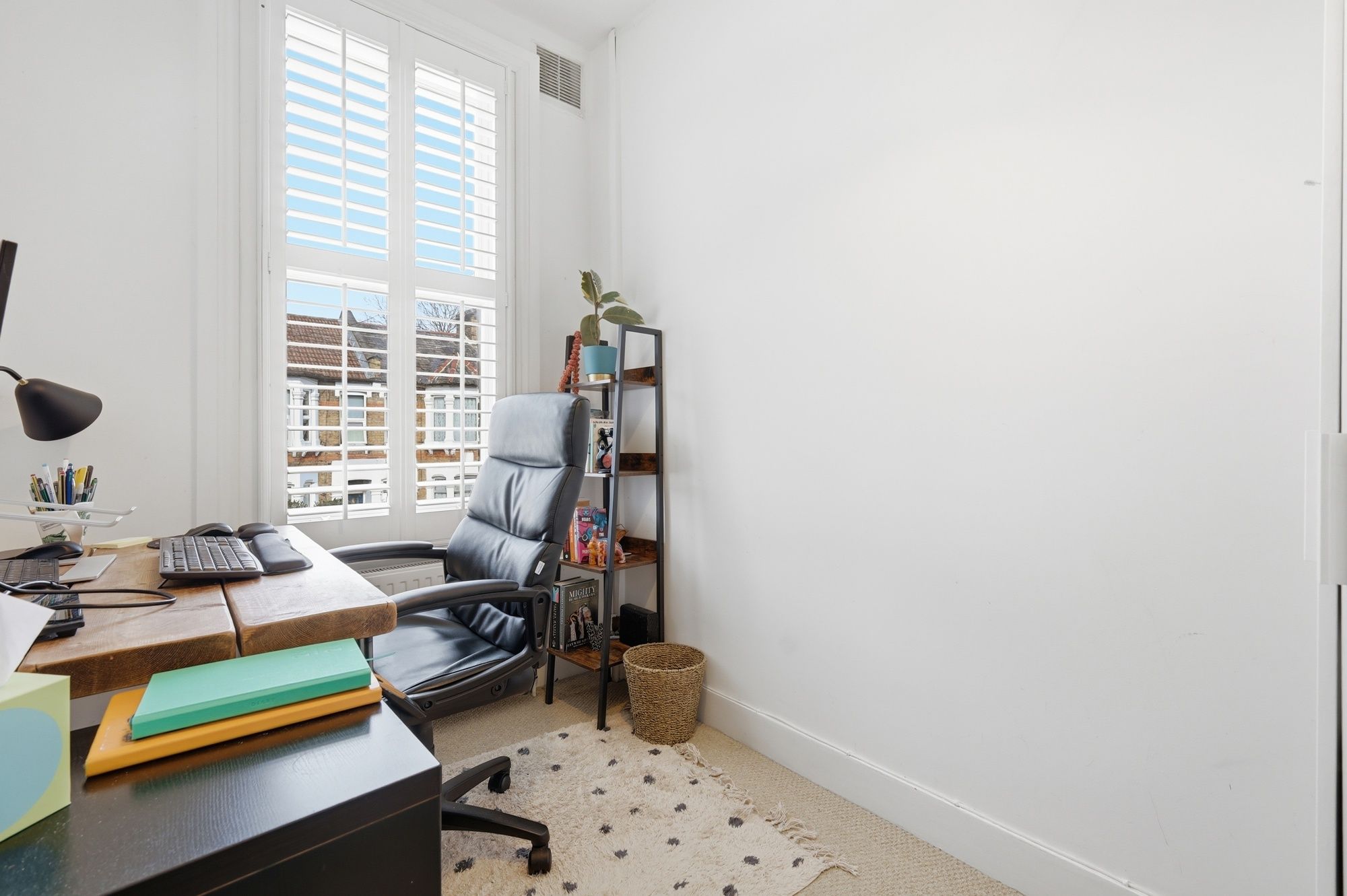 2 bed flat for sale in Albert Road, Leyton, E10 12