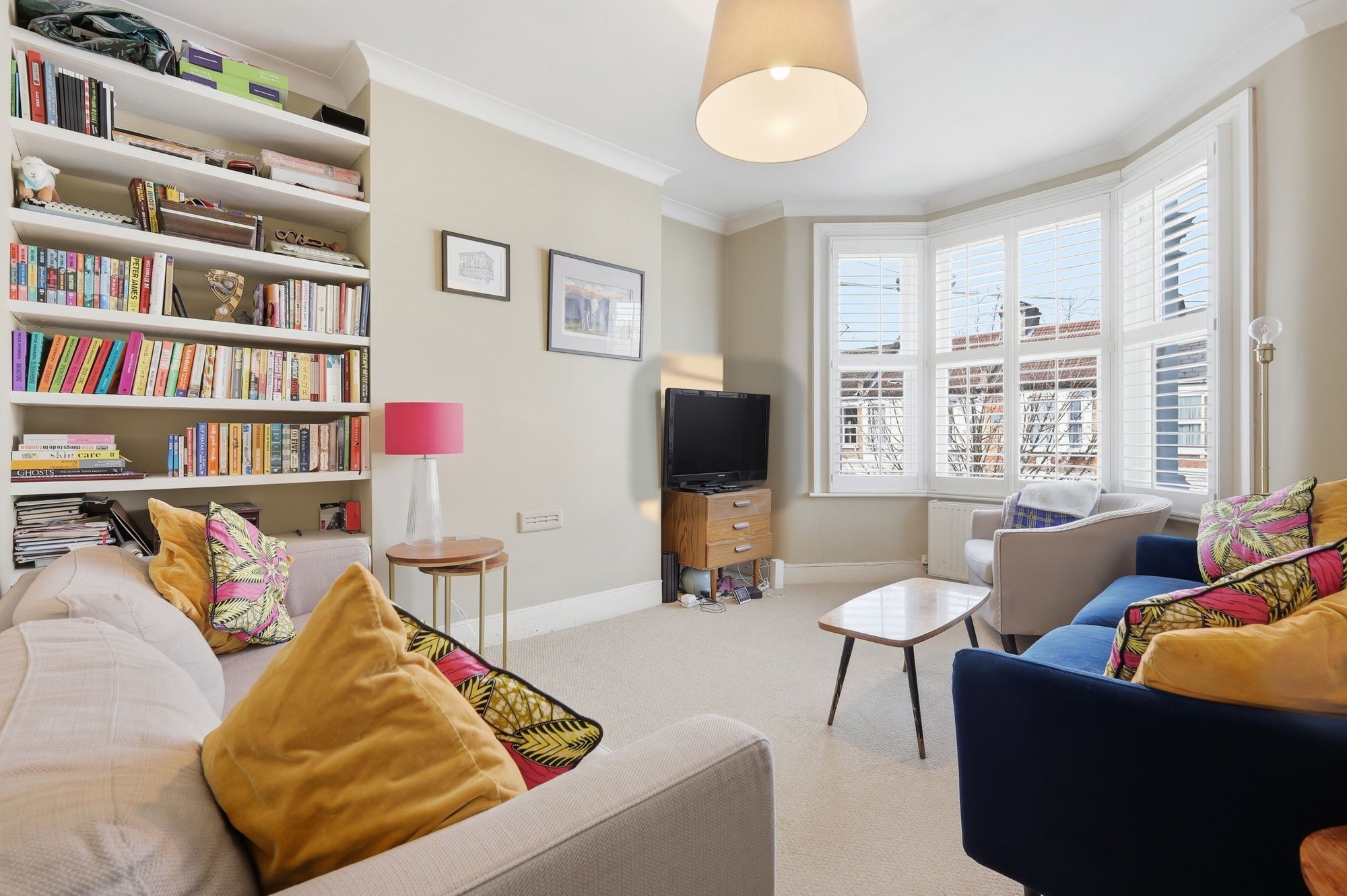 2 bed flat for sale in Albert Road, Leyton, E10  - Property Image 2
