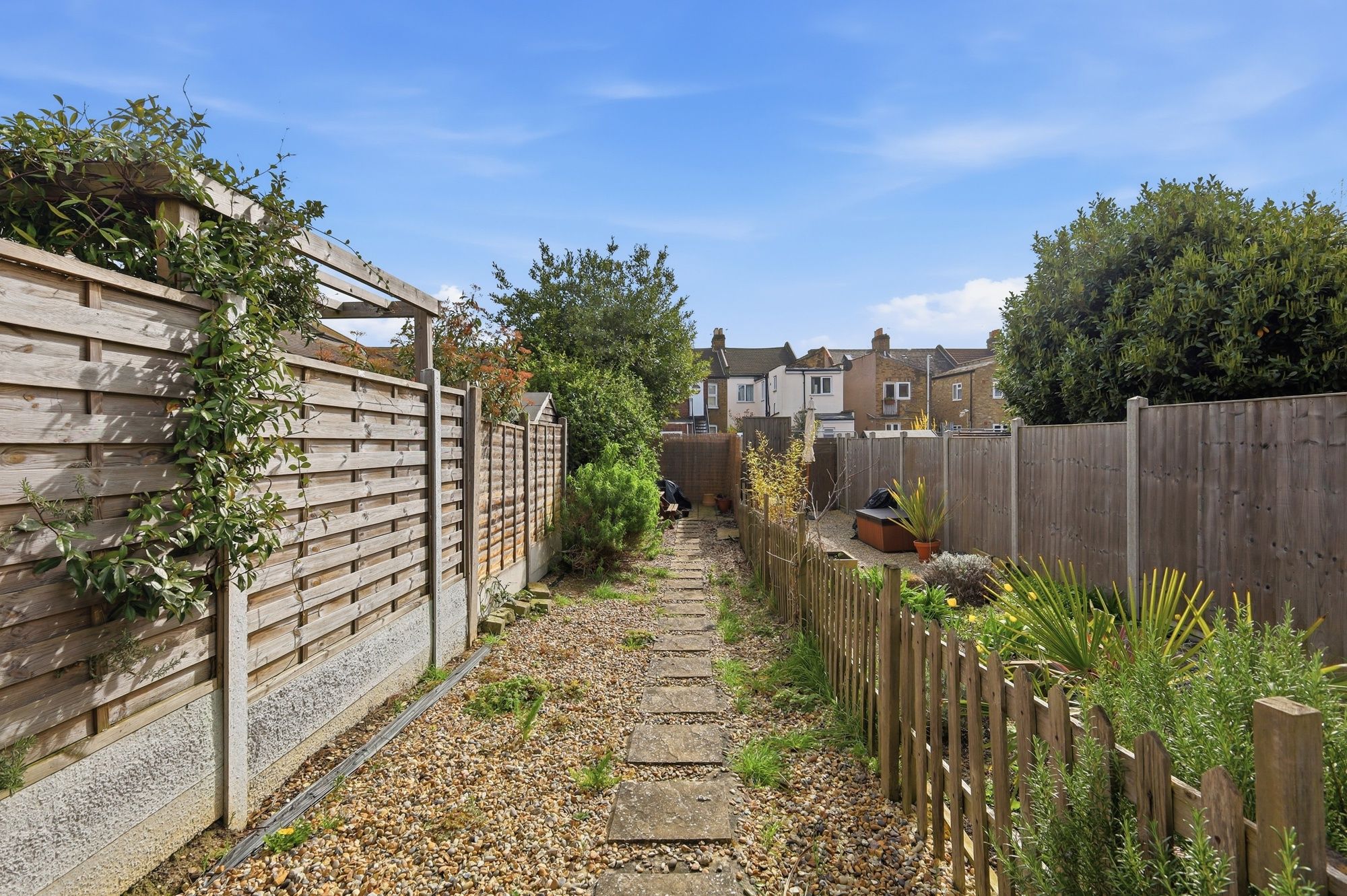 2 bed flat for sale in Albert Road, Leyton, E10  - Property Image 4