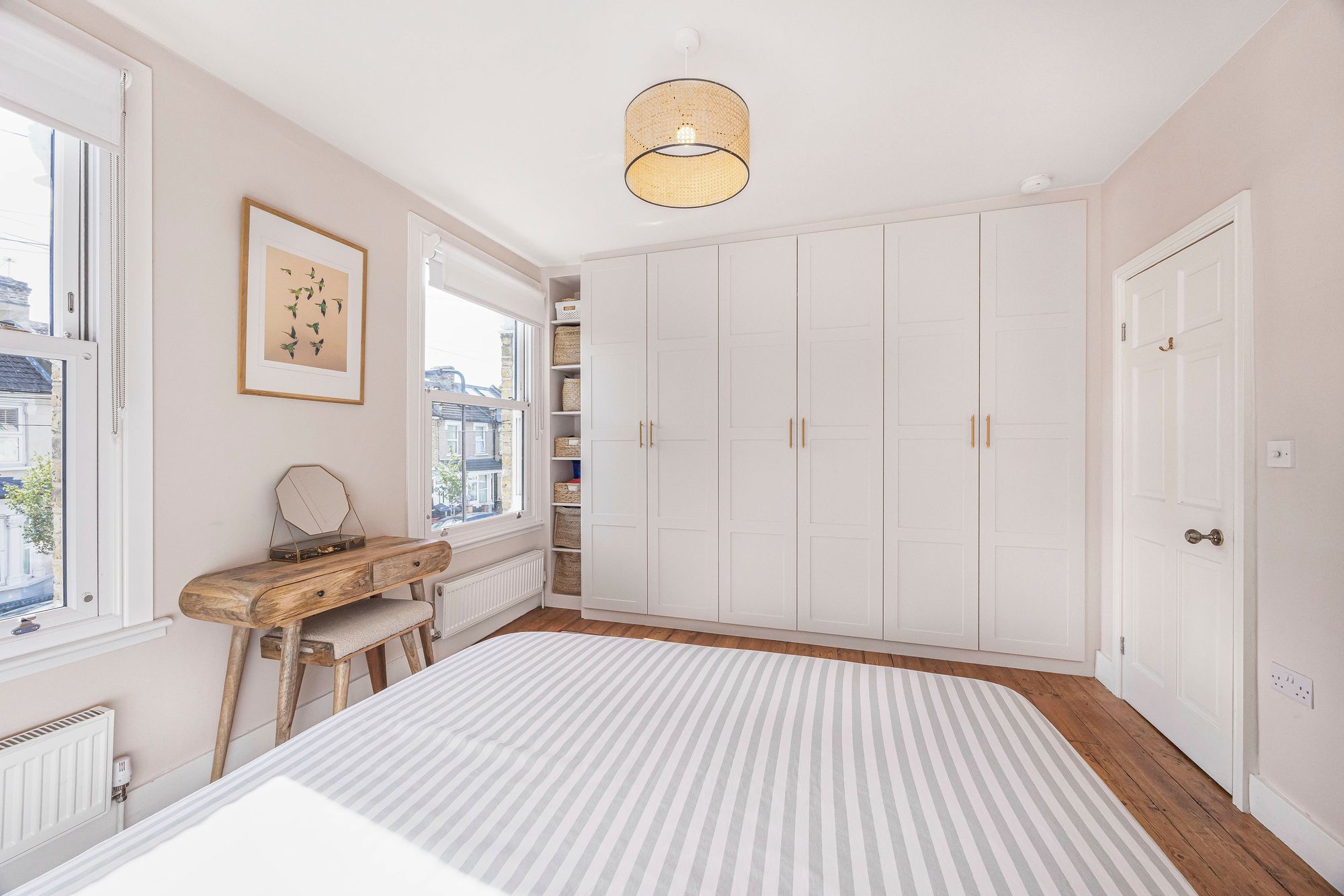 4 bed mid-terraced house for sale in Adelaide Road, Leyton, E10  - Property Image 17