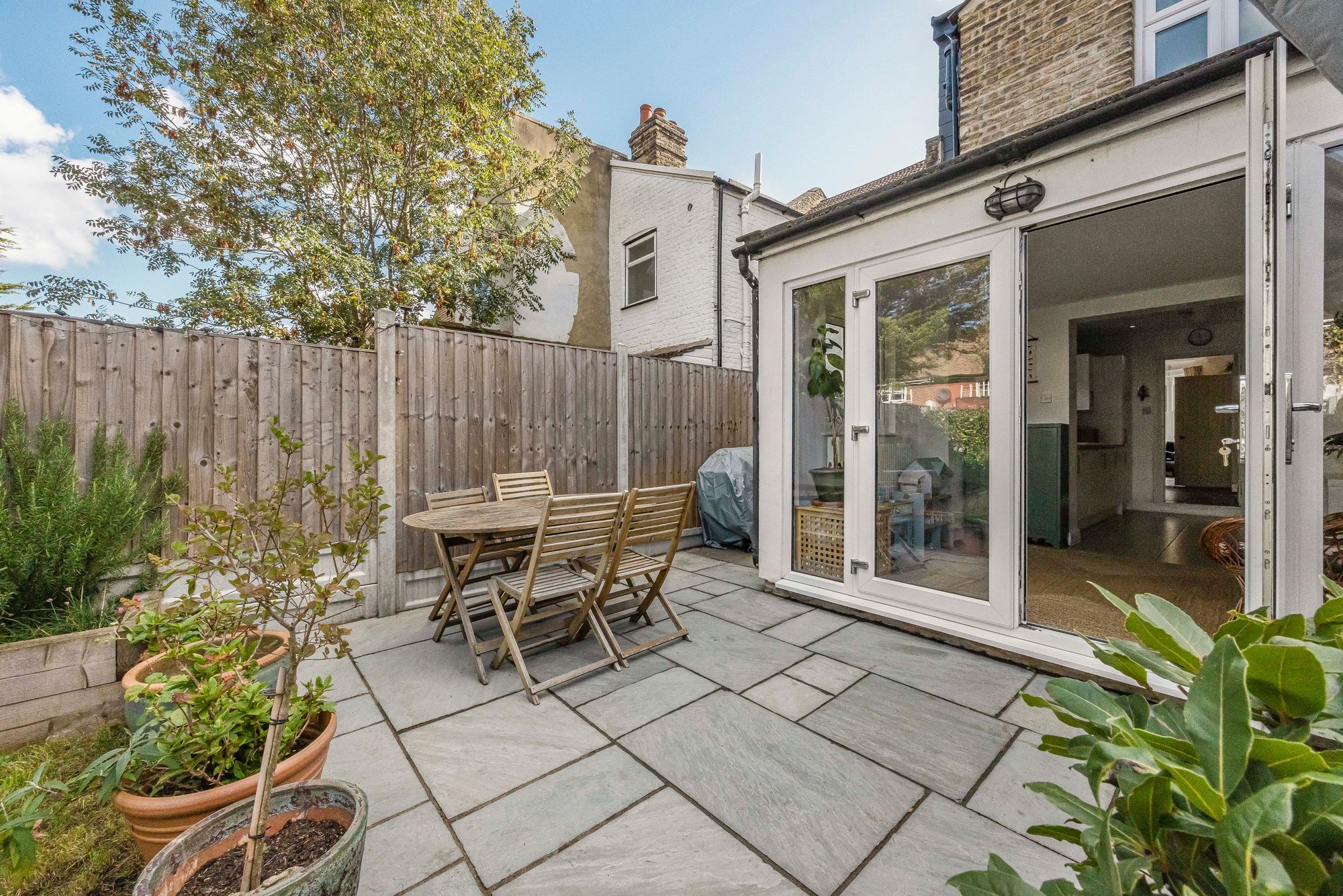 4 bed mid-terraced house for sale in Adelaide Road, Leyton, E10  - Property Image 13