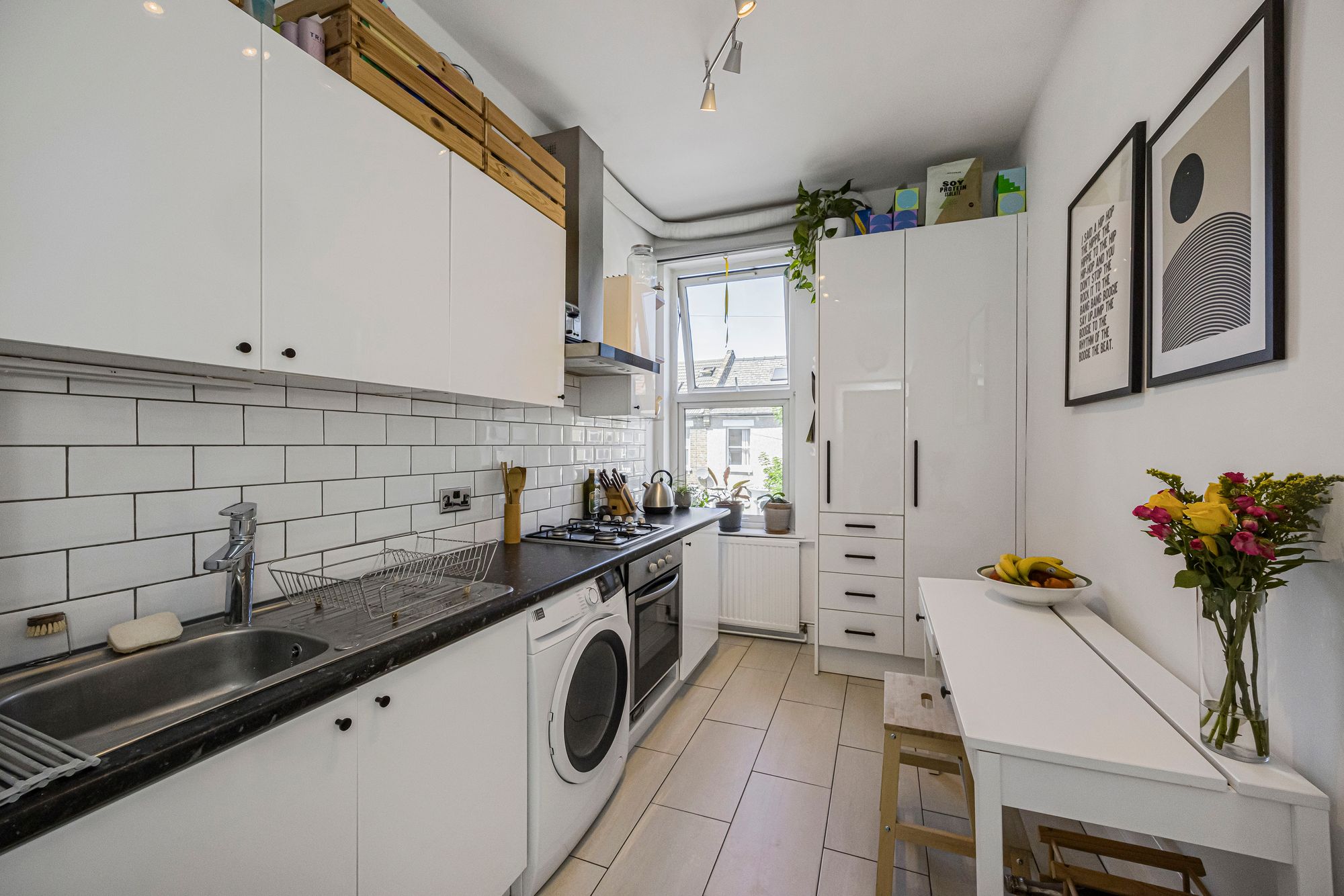 1 bed flat for sale in St. Marys Road, Leyton, E10  - Property Image 5