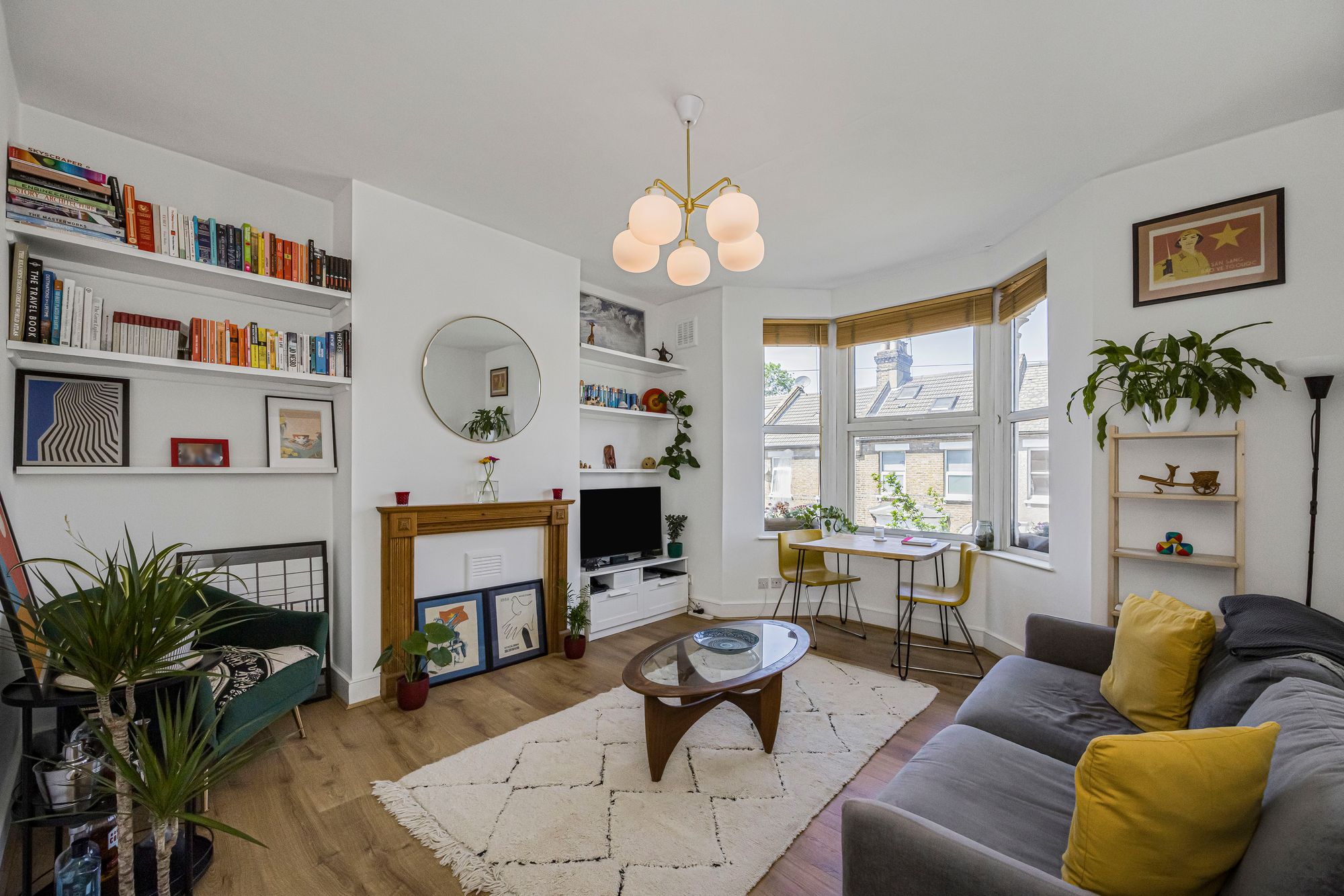 1 bed flat for sale in St. Marys Road, Leyton, E10 1