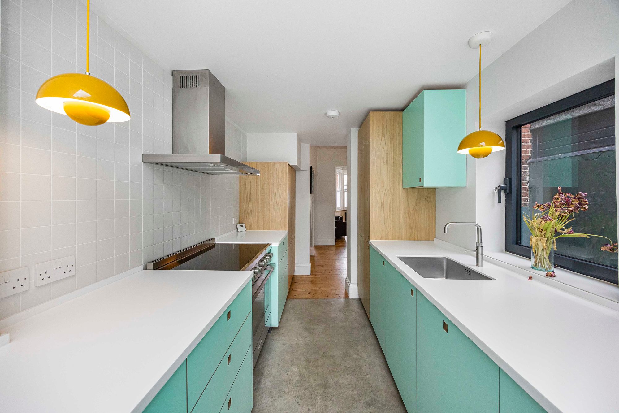 2 bed terraced house for sale in Thornton Road, Leytonstone, E11  - Property Image 4