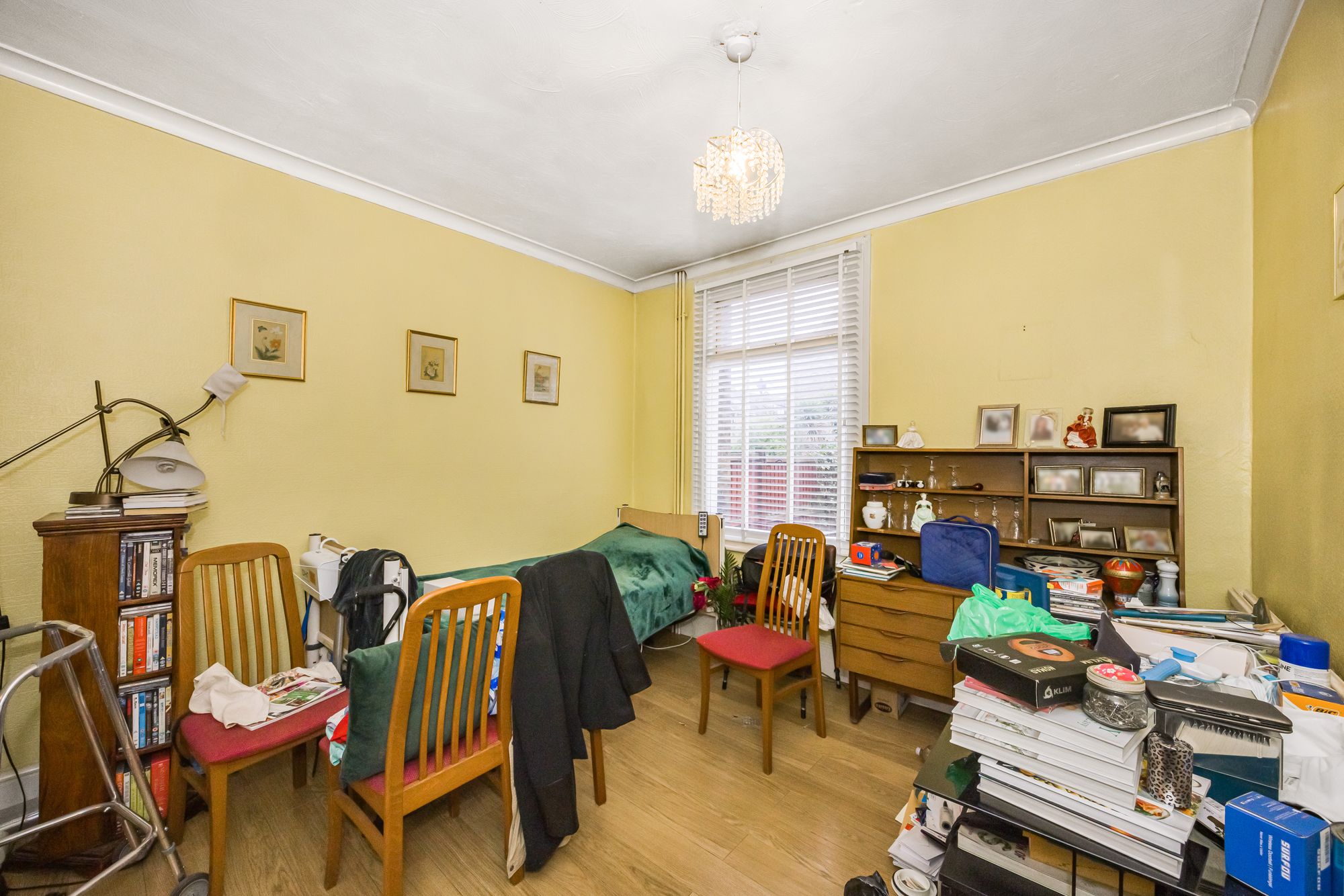 2 bed mid-terraced house for sale in Verulam Avenue, Walthamstow, E17  - Property Image 6