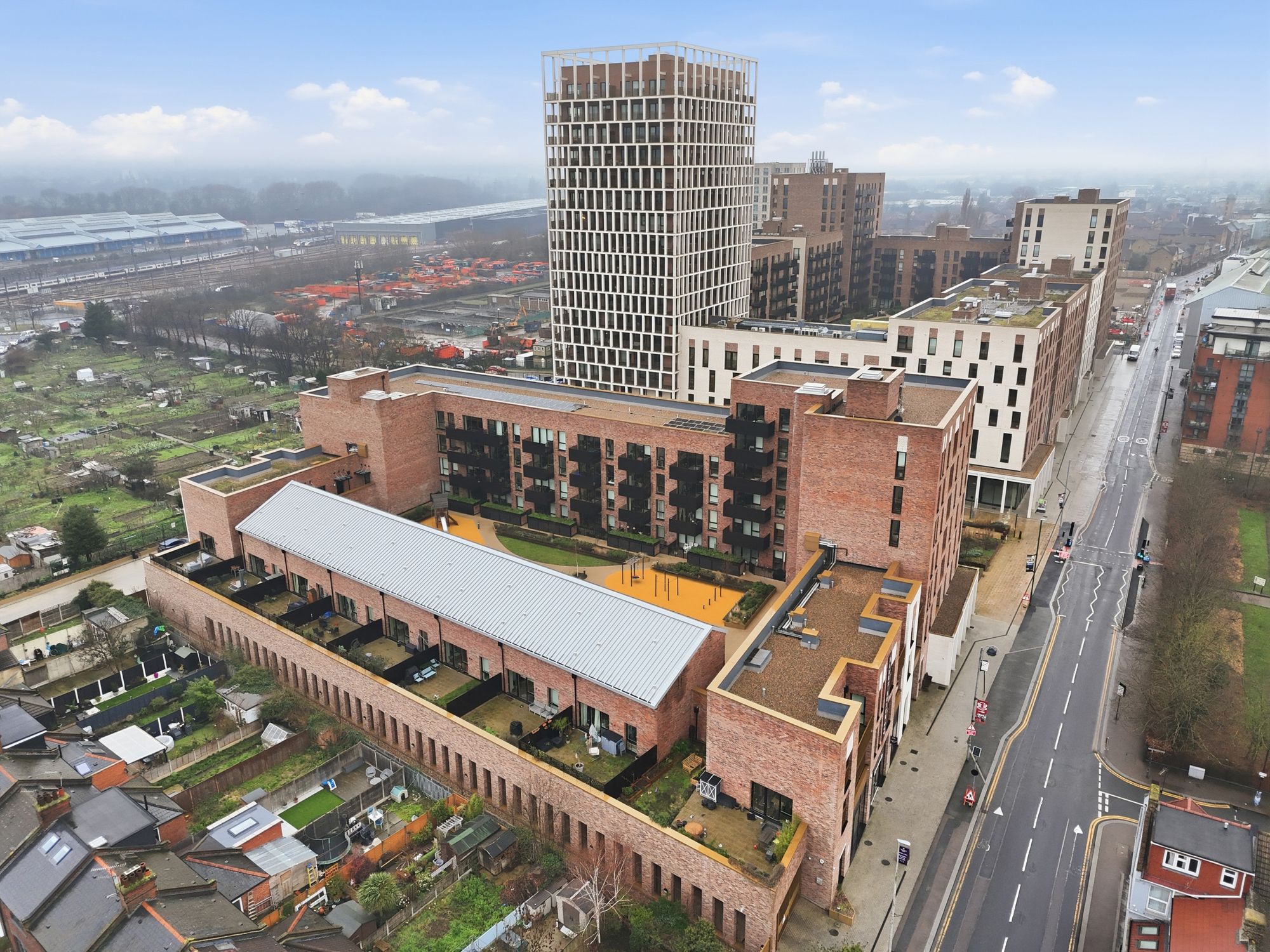 2 bed flat for sale in Glyn Court, Oliver Road, Leyton, E10  - Property Image 18