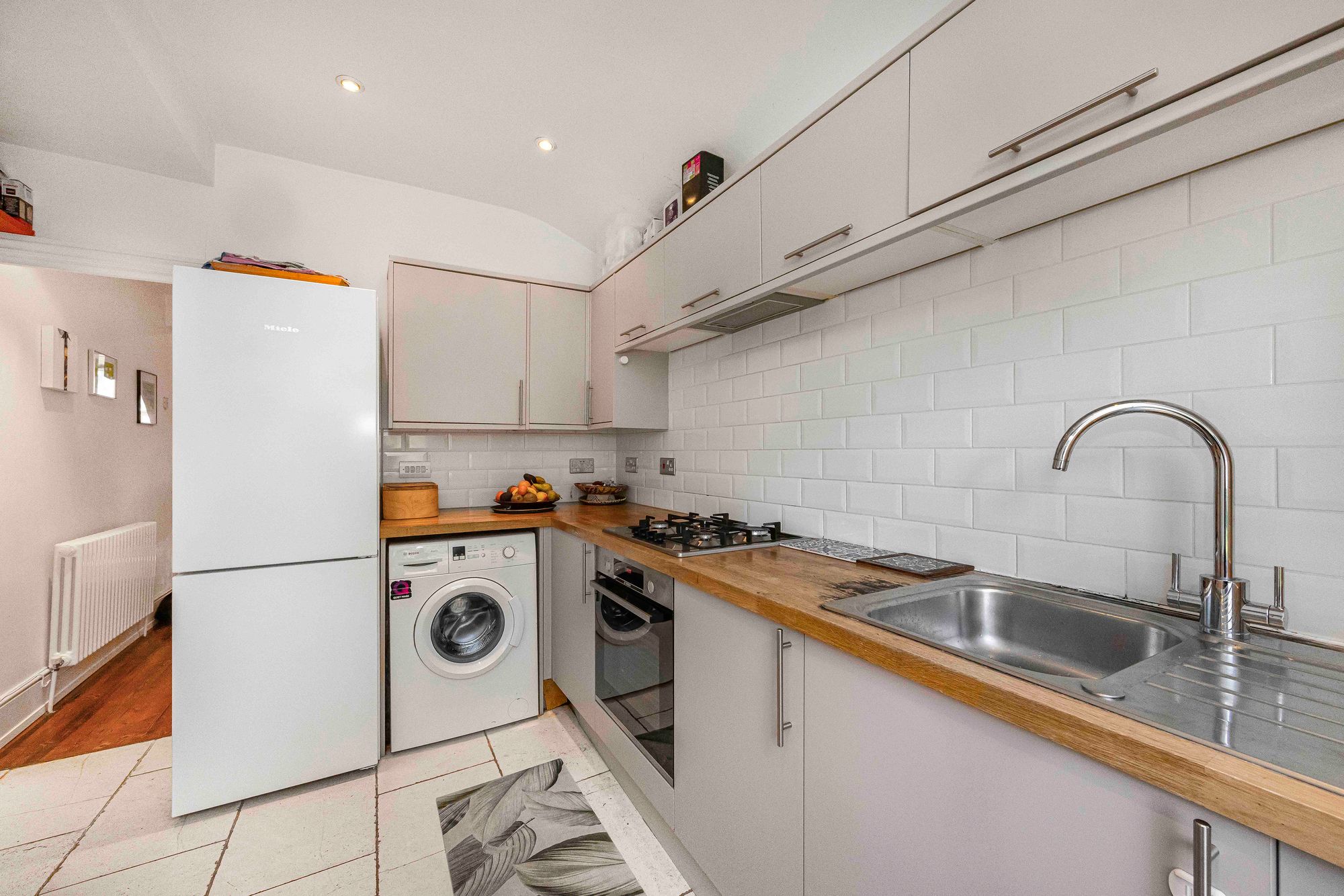 2 bed flat for sale in Lea Hall Road, Leyton, E10  - Property Image 11