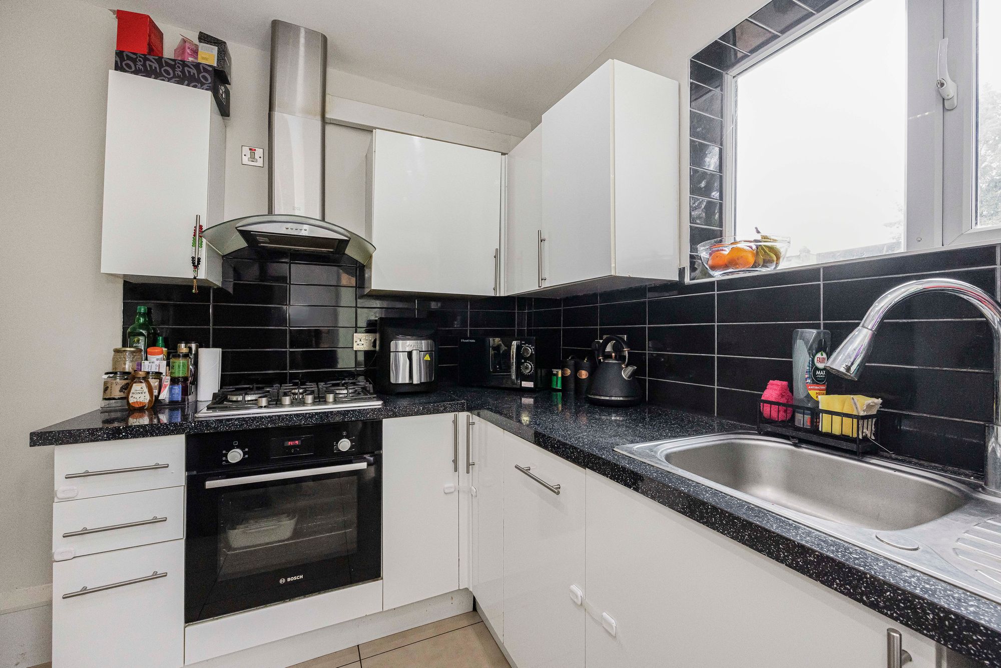 2 bed flat for sale in Abbotts Park Road, Leyton, E10  - Property Image 10