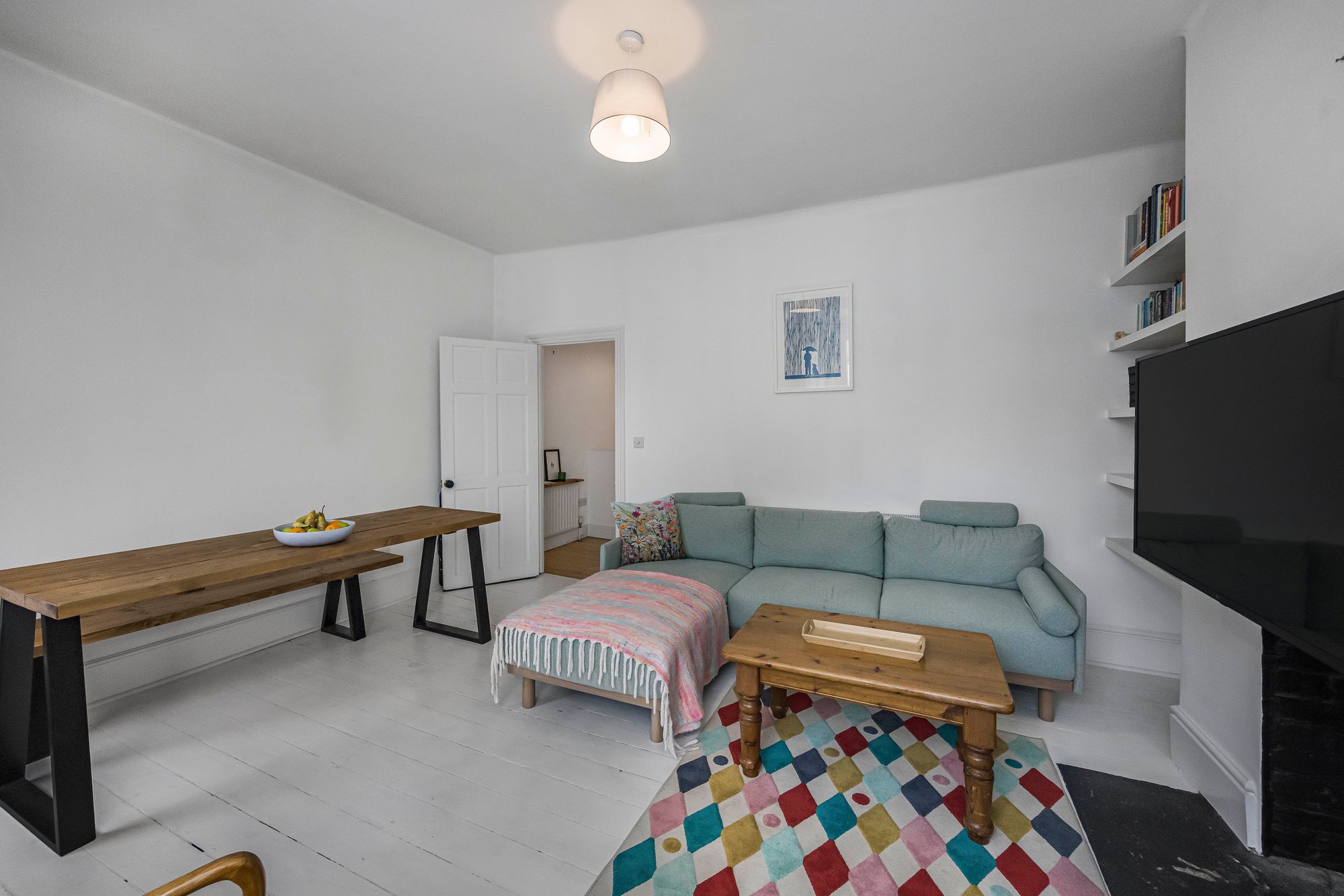 2 bed flat for sale in Vicarage Road, London, E10 7