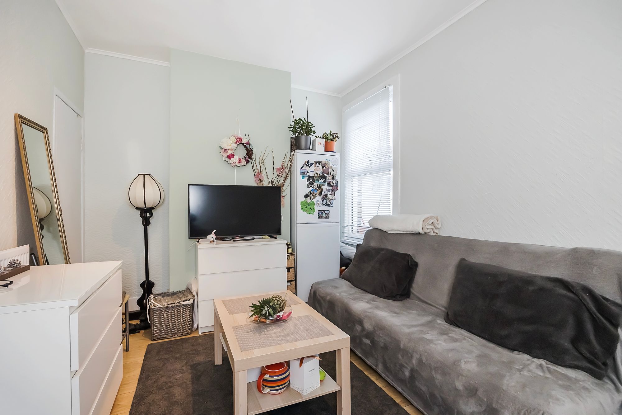 2 bed flat to rent in Stewart Road, Leytonstone, E15  - Property Image 3