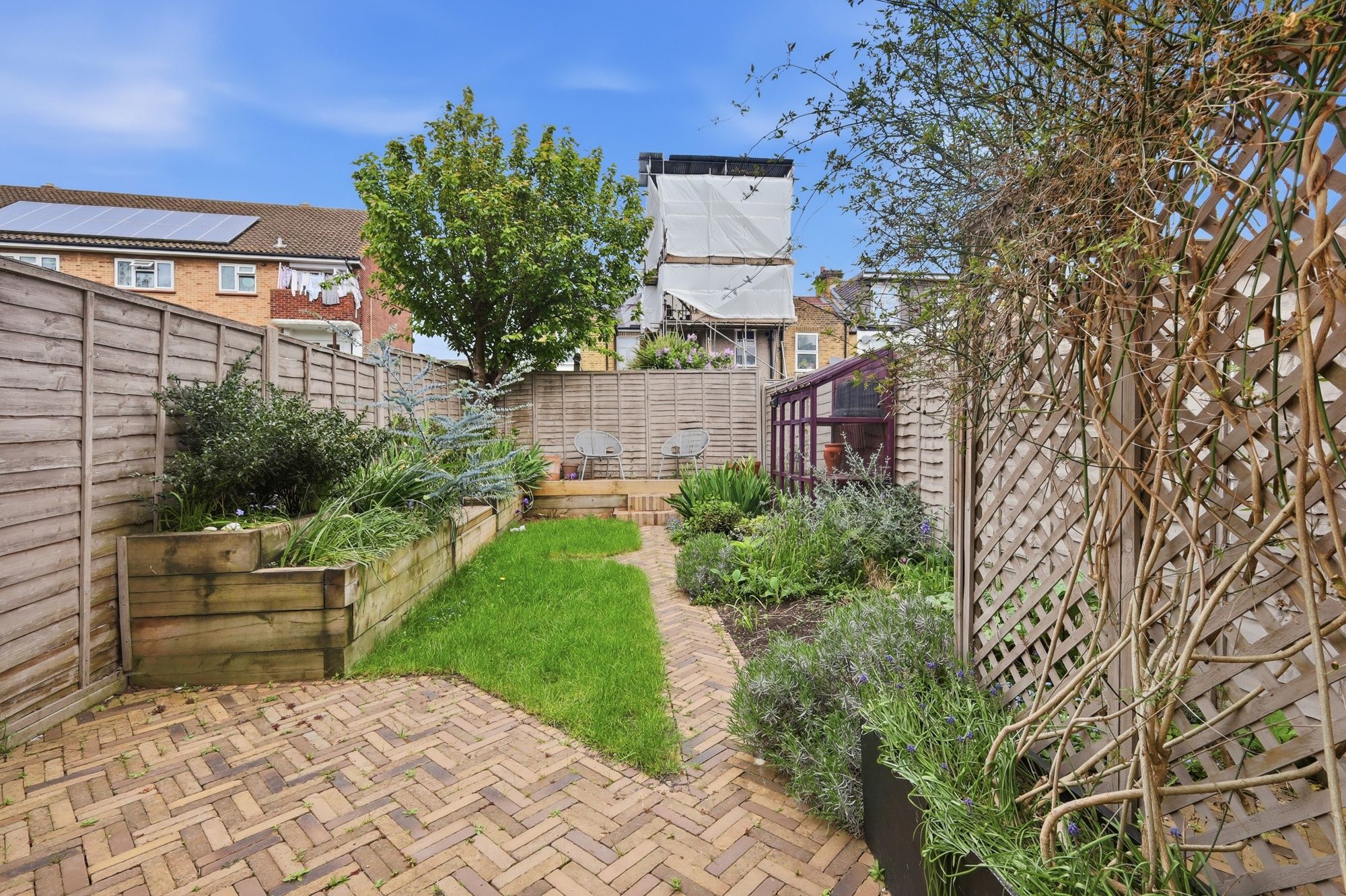3 bed mid-terraced house for sale in Scotts Road, Leyton, E10 18