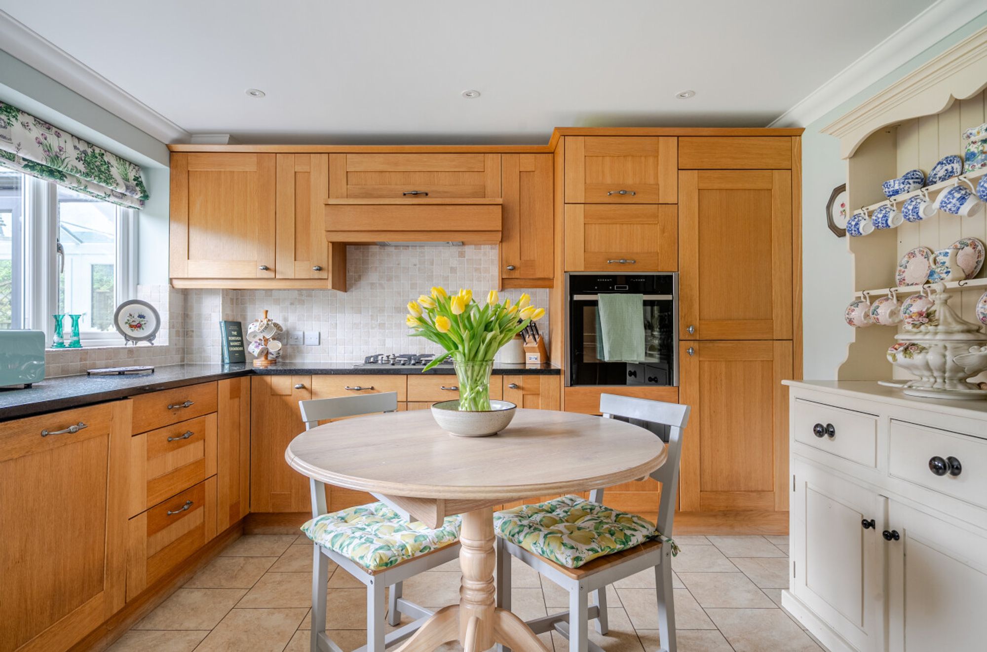 3 bed semi-detached house for sale in Crow Lane, Wilton, SP2  - Property Image 9