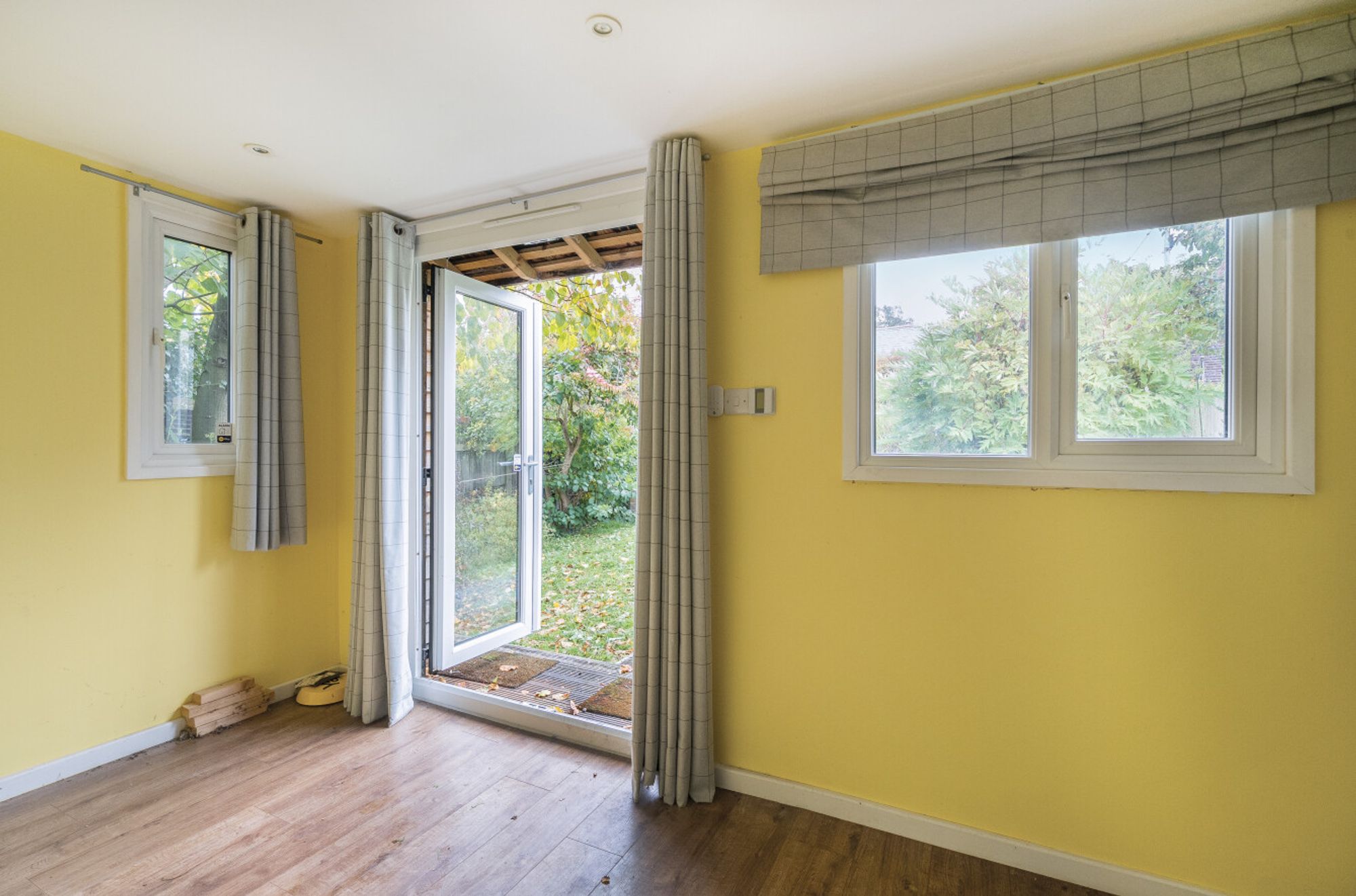 3 bed character property for sale in Station Road, Great Wishford, SP2 39