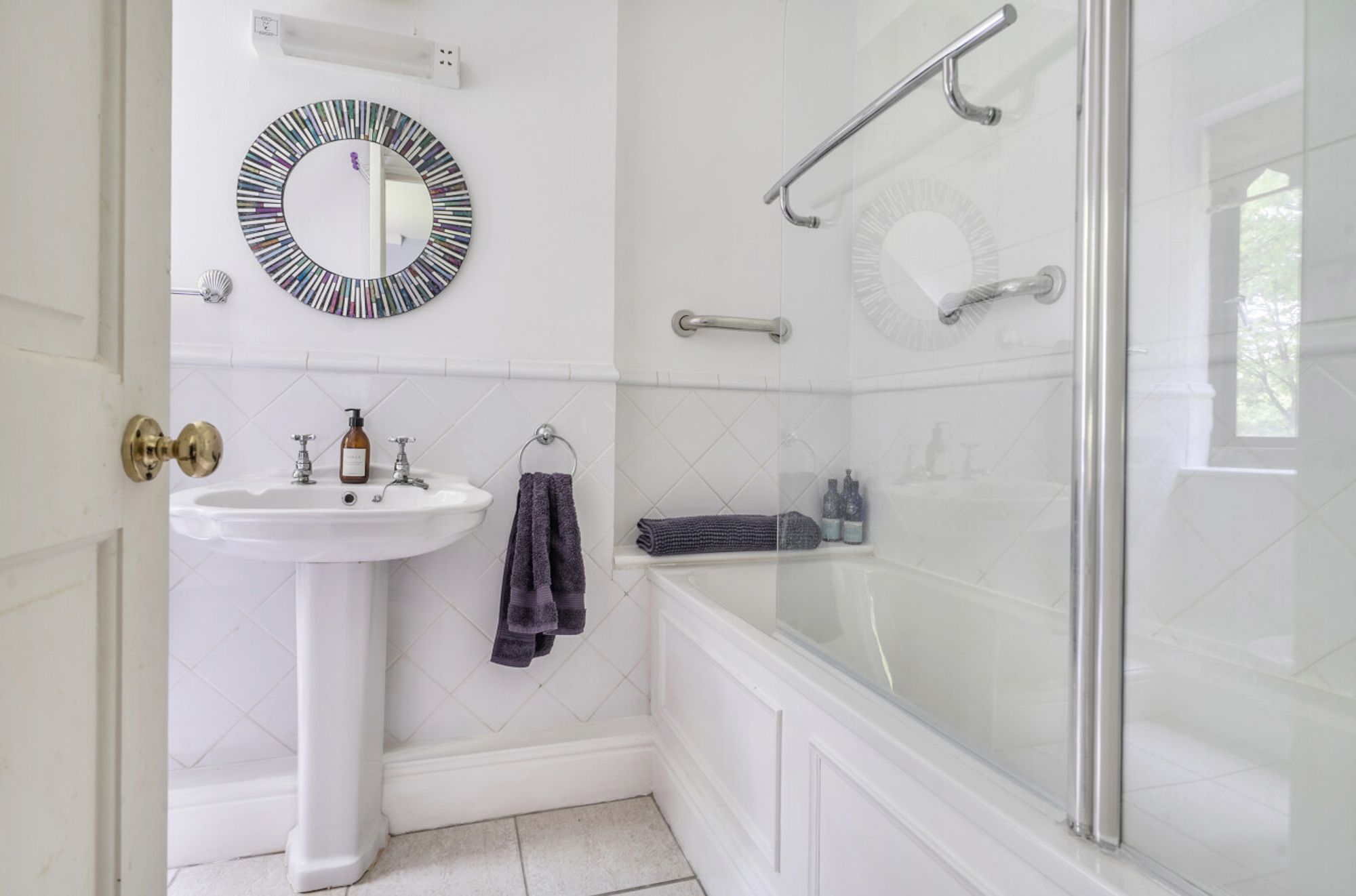 4 bed detached house for sale in Shaftesbury Road, Compton Chamberlayne, SP3 29