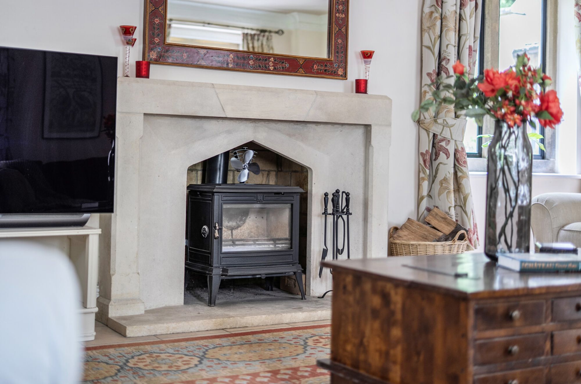 4 bed detached house for sale in Shaftesbury Road, Compton Chamberlayne, SP3 14