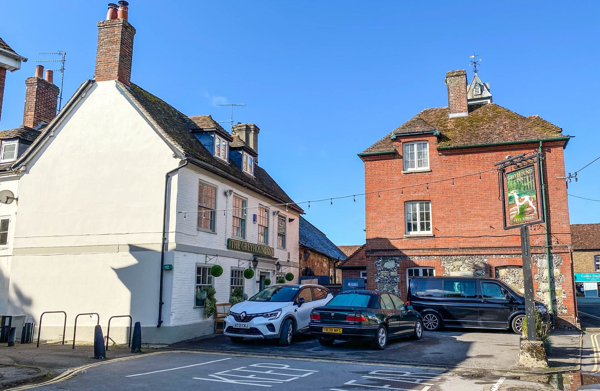 3 bed mid-terraced house for sale in 29 North Street, Wilton, SP2 9