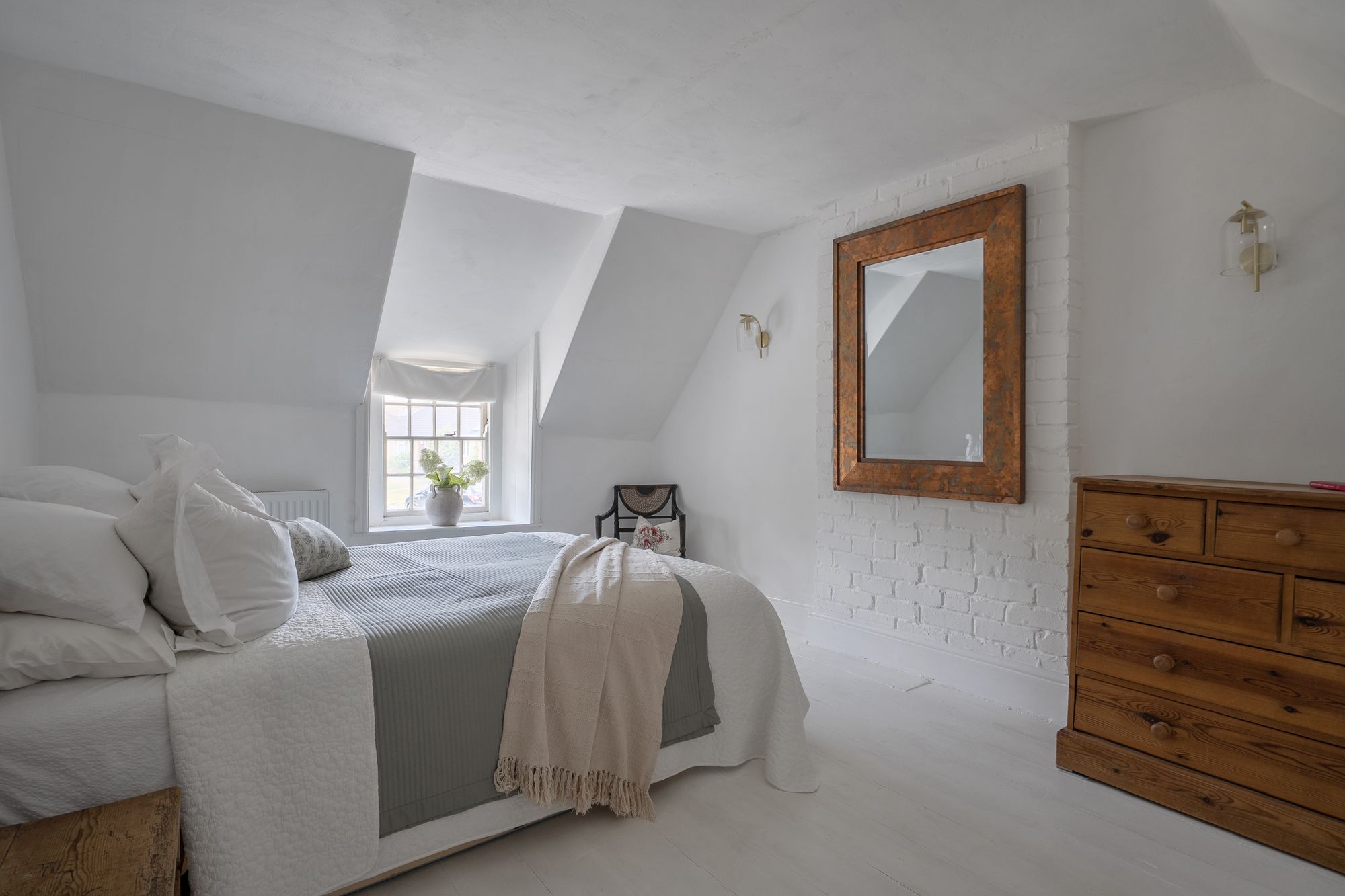 2 bed end of terrace house for sale in 4 The Pound, Haxton, SP4 17
