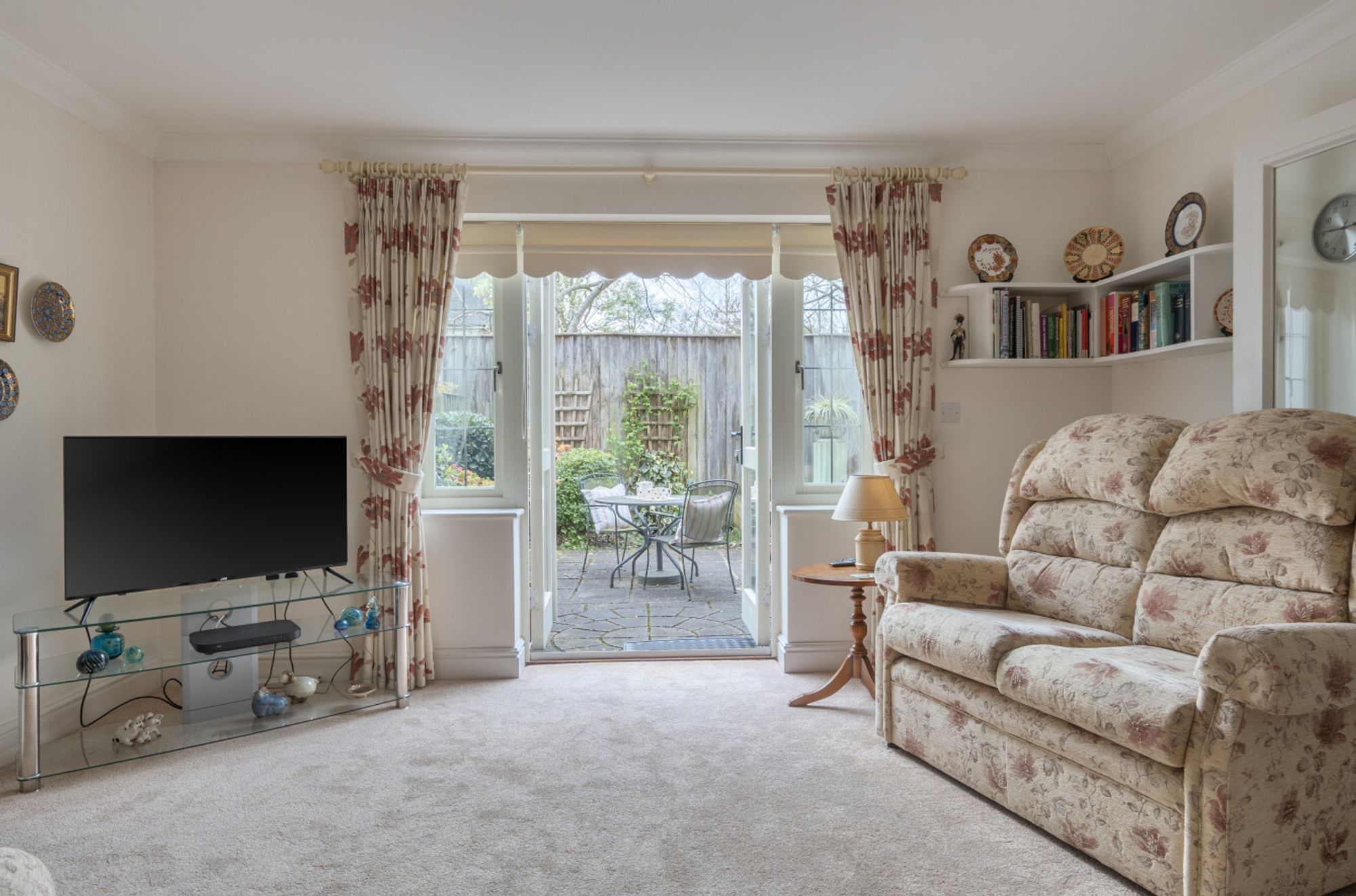 2 bed mid-terraced house for sale in Florence Court, Wilton, SP2 2