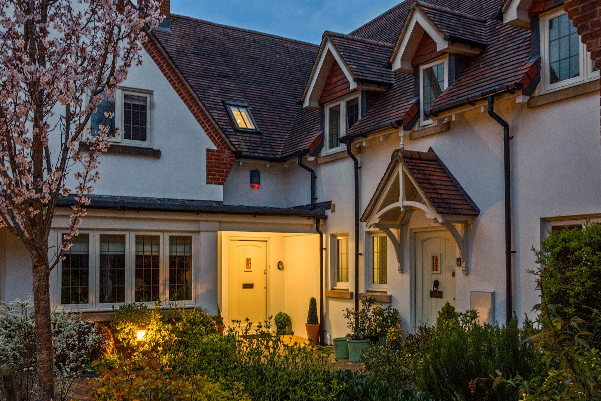 2 bed mid-terraced house for sale in Florence Court, Wilton, SP2 31