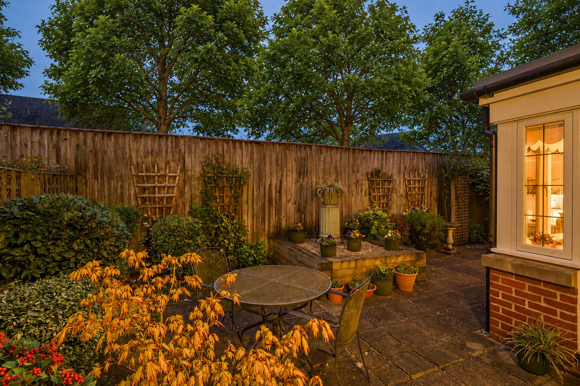 2 bed mid-terraced house for sale in Florence Court, Wilton, SP2 30