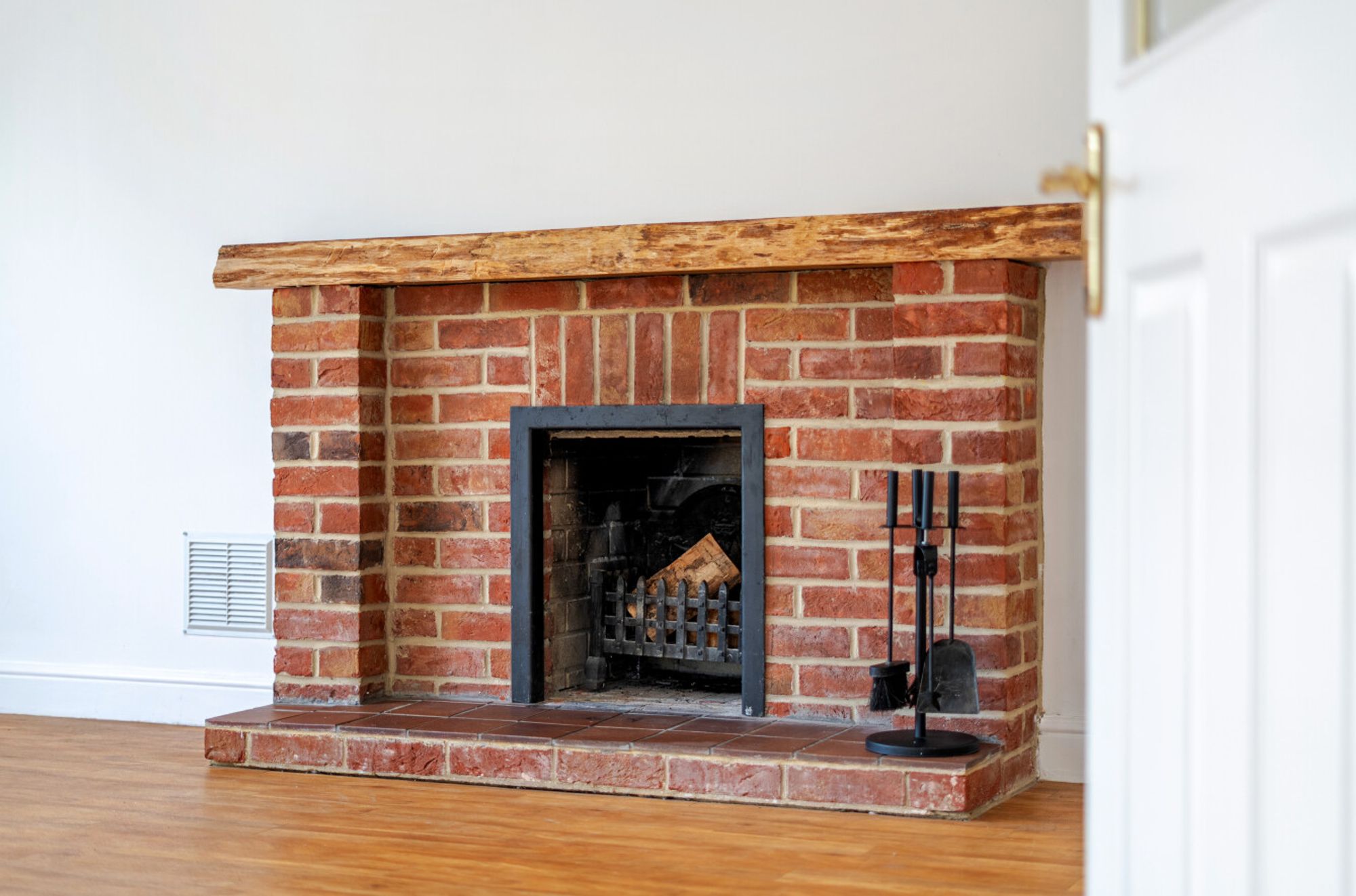 4 bed detached house for sale in Corner Cottage, 4 Catherine Court, Shrewton, SP3 4BT 3