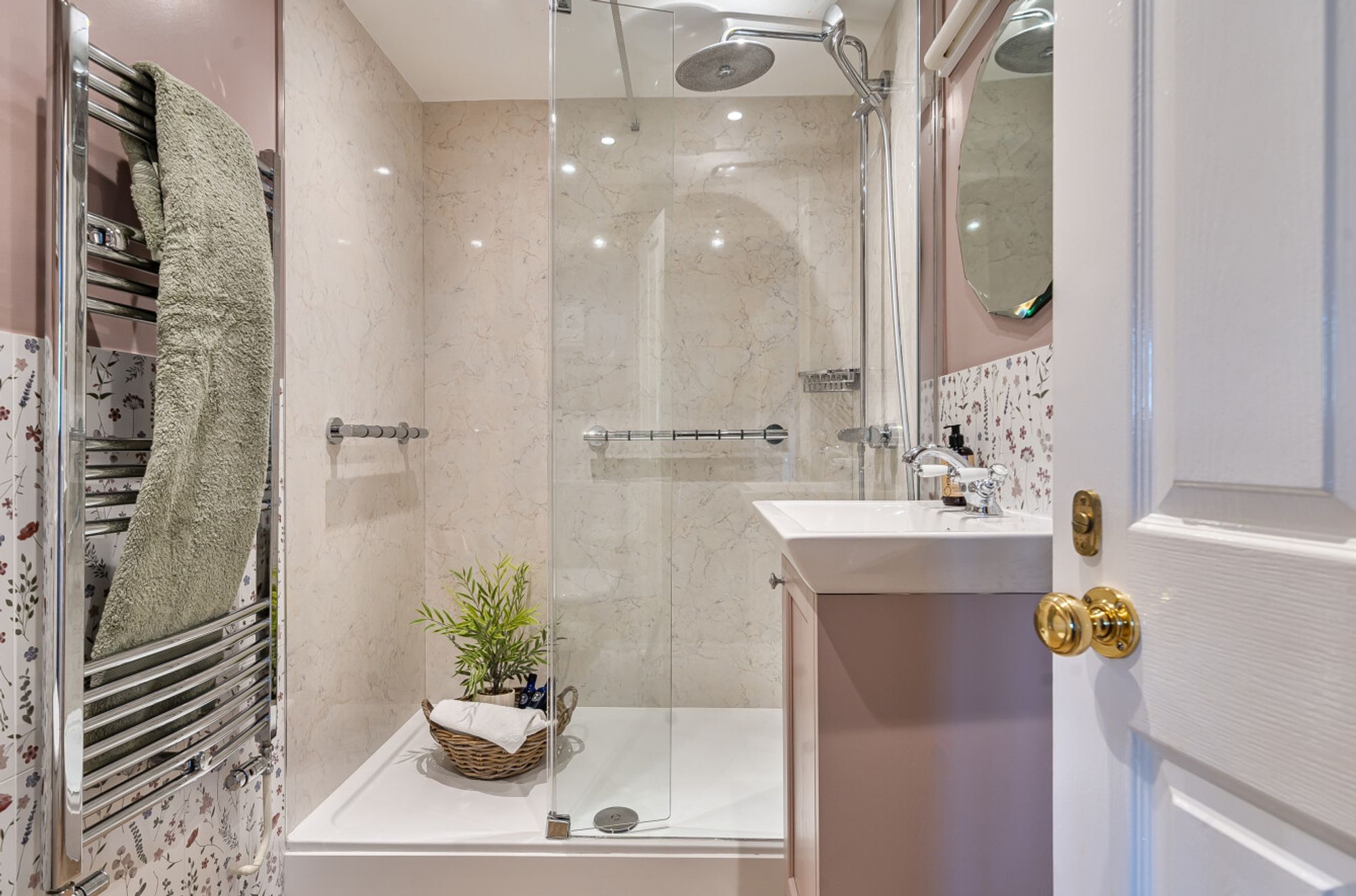 4 bed semi-detached house for sale in Bonham's Mew, Warminster Road, South Newton, Salisbury, SP2 0QW  - Property Image 17