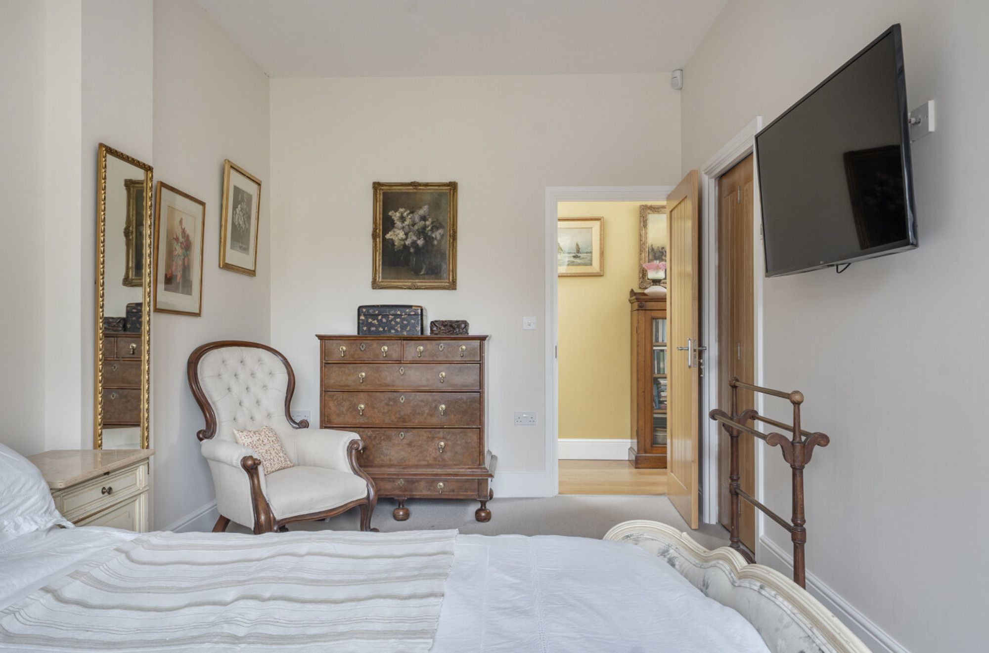 3 bed detached bungalow for sale in 41A Salisbury Road, Amesbury, SP4  - Property Image 25