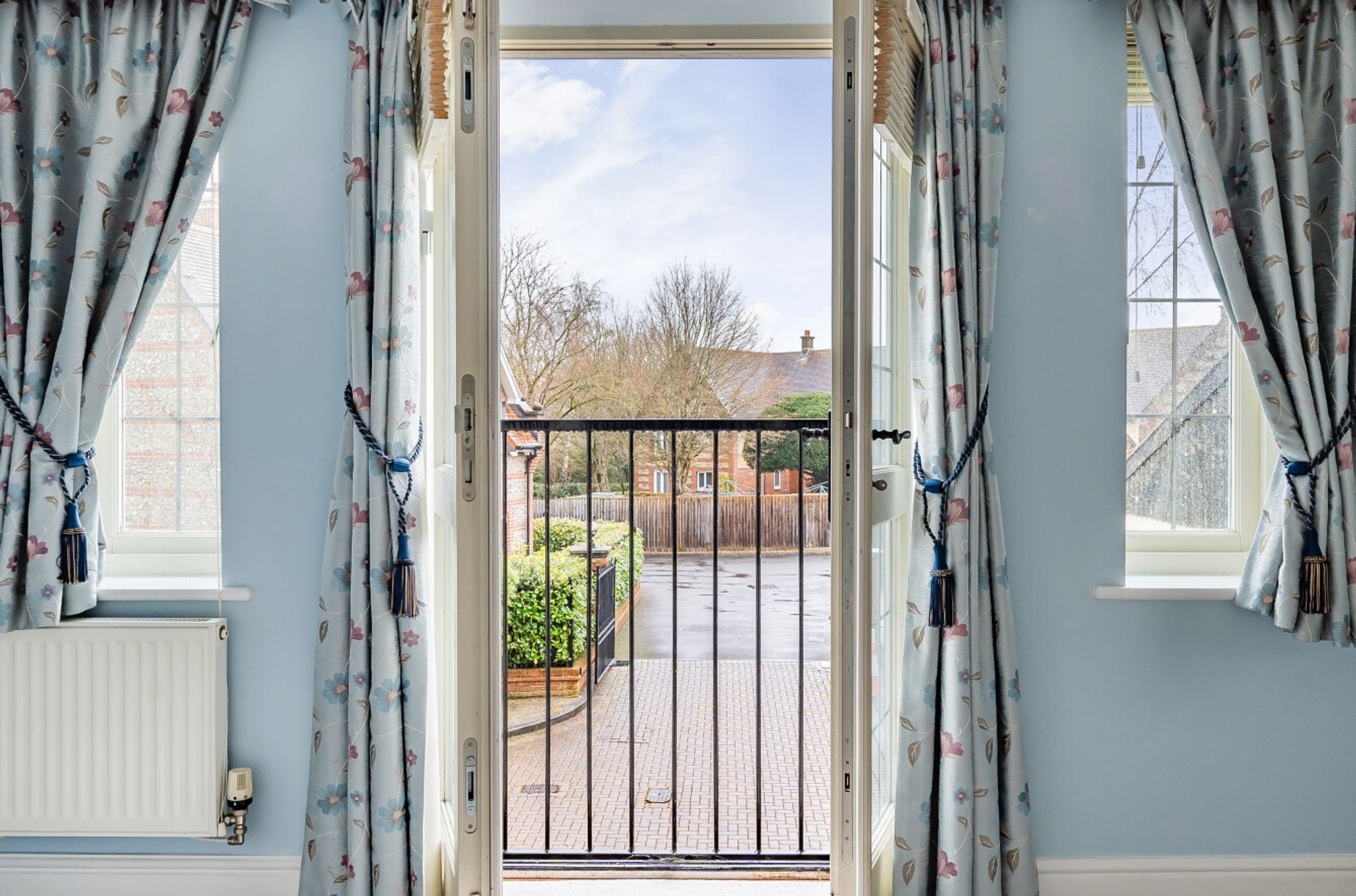 2 bed maisonette for sale in Florence Court, Wilton, SP2 2