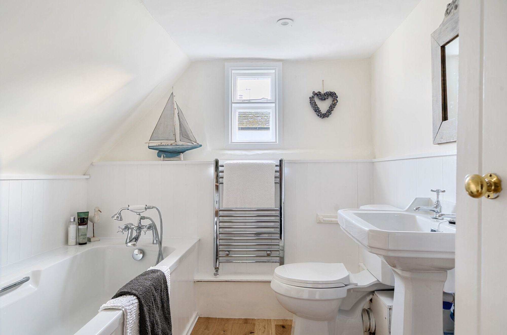 4 bed character property for sale in South Street, Great Wishford, SP2 28