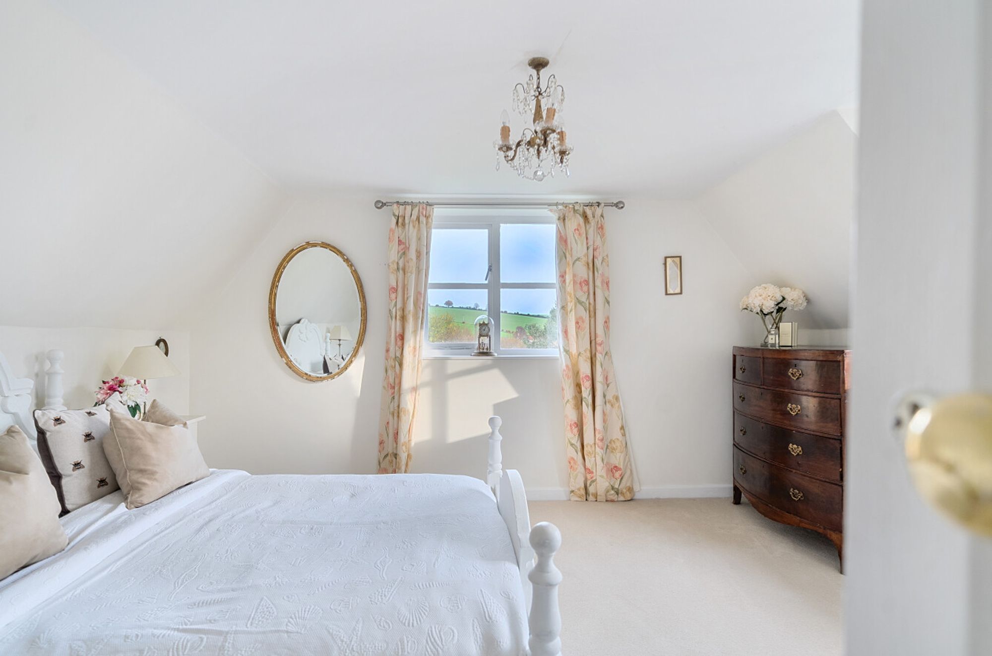 4 bed character property for sale in South Street, Great Wishford, SP2 22