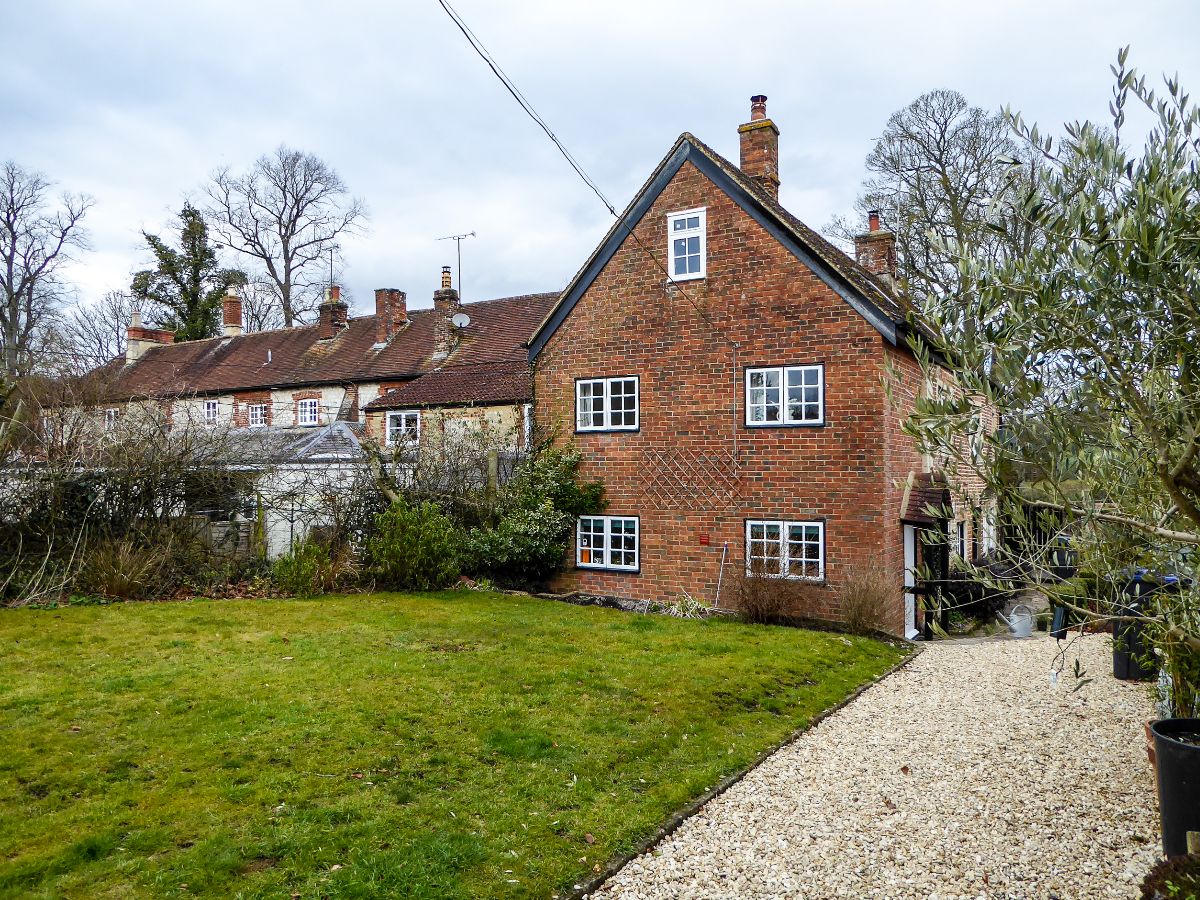 4 bed detached house to rent in Old Forge House, Heytesbury 22