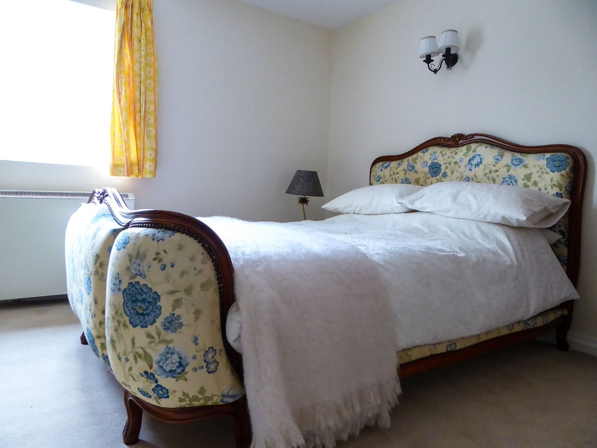 4 bed detached house to rent in Old Forge House, Heytesbury  - Property Image 10