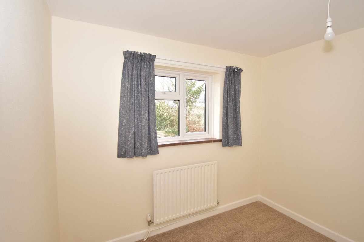 3 bed detached house to rent in Cranway, Rockbourne 7