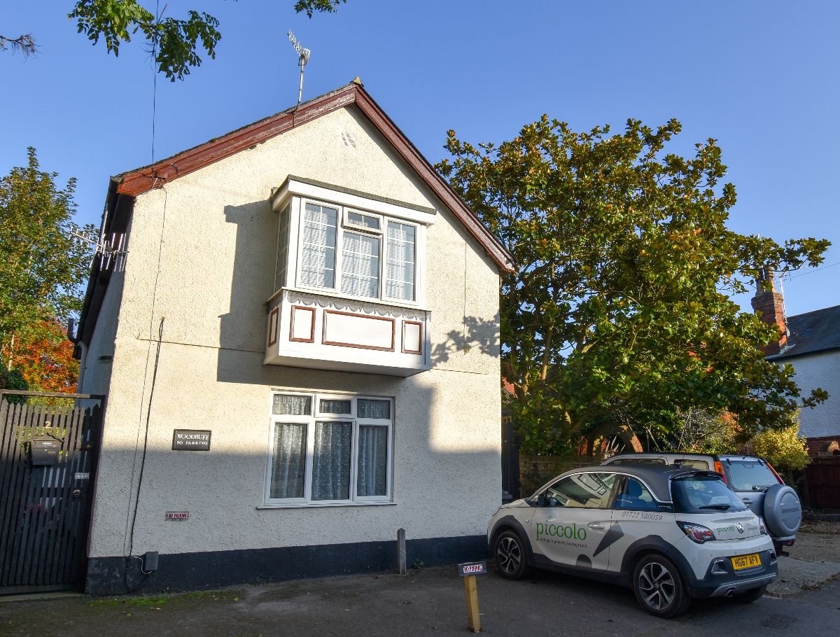 2 bed flat to rent in Flat 1, Woodruff, Belle Vue Road, Salisbury