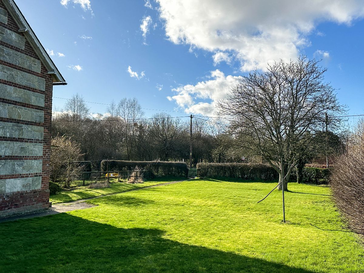 3 bed cottage to rent in Mooray Cottages, Chilmark  - Property Image 14