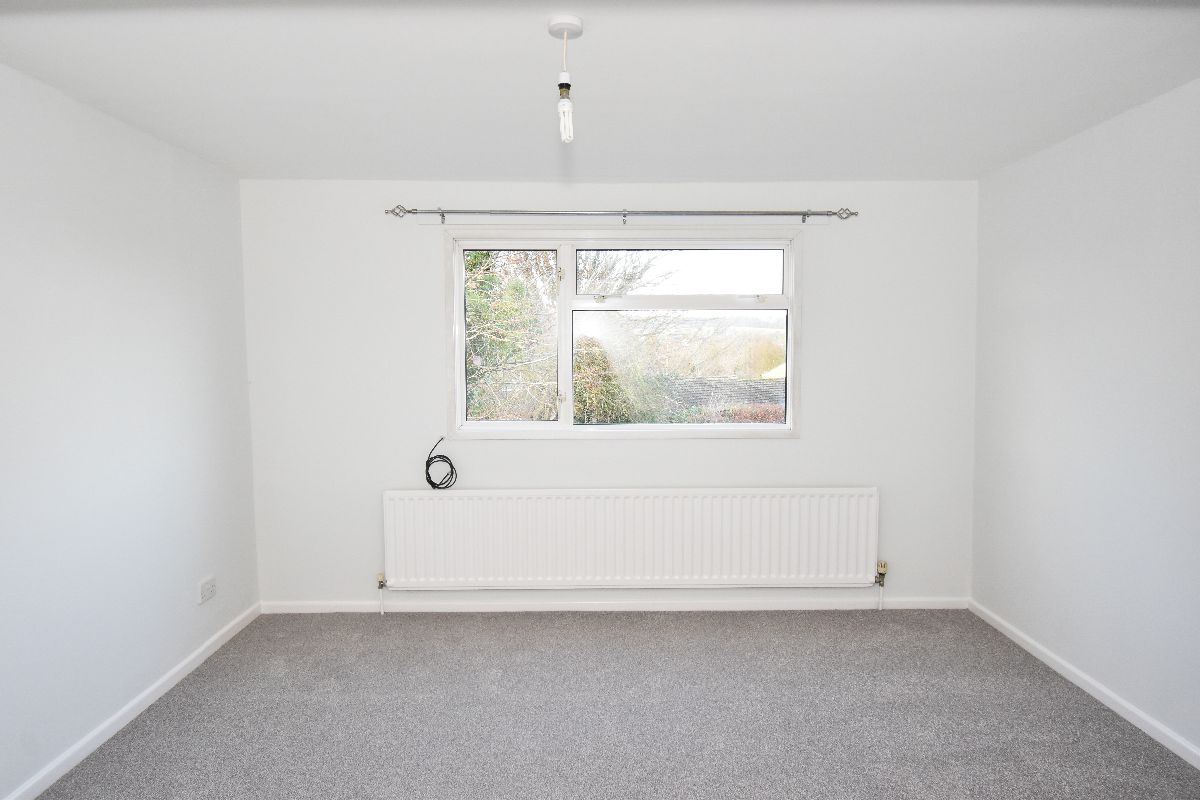 4 bed detached house to rent in St Andrews Close, Wilton  - Property Image 8