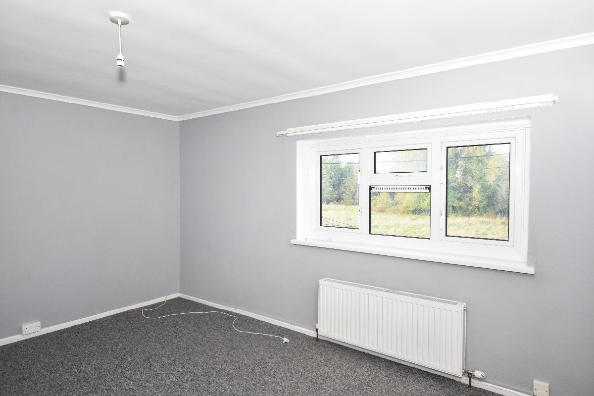 3 bed terraced house to rent in Meadow View, Winterbourne Stoke, Salisbury  - Property Image 9