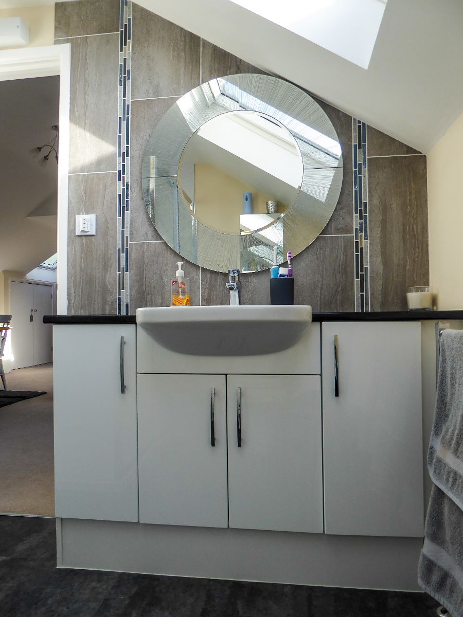 1 bed flat to rent in The Malverns, Salisbury  - Property Image 8