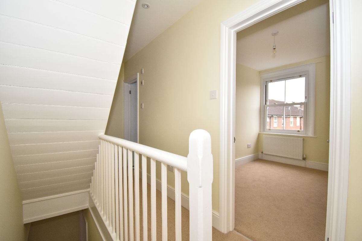 4 bed terraced house to rent in Greencroft Street, Salisbury  - Property Image 7